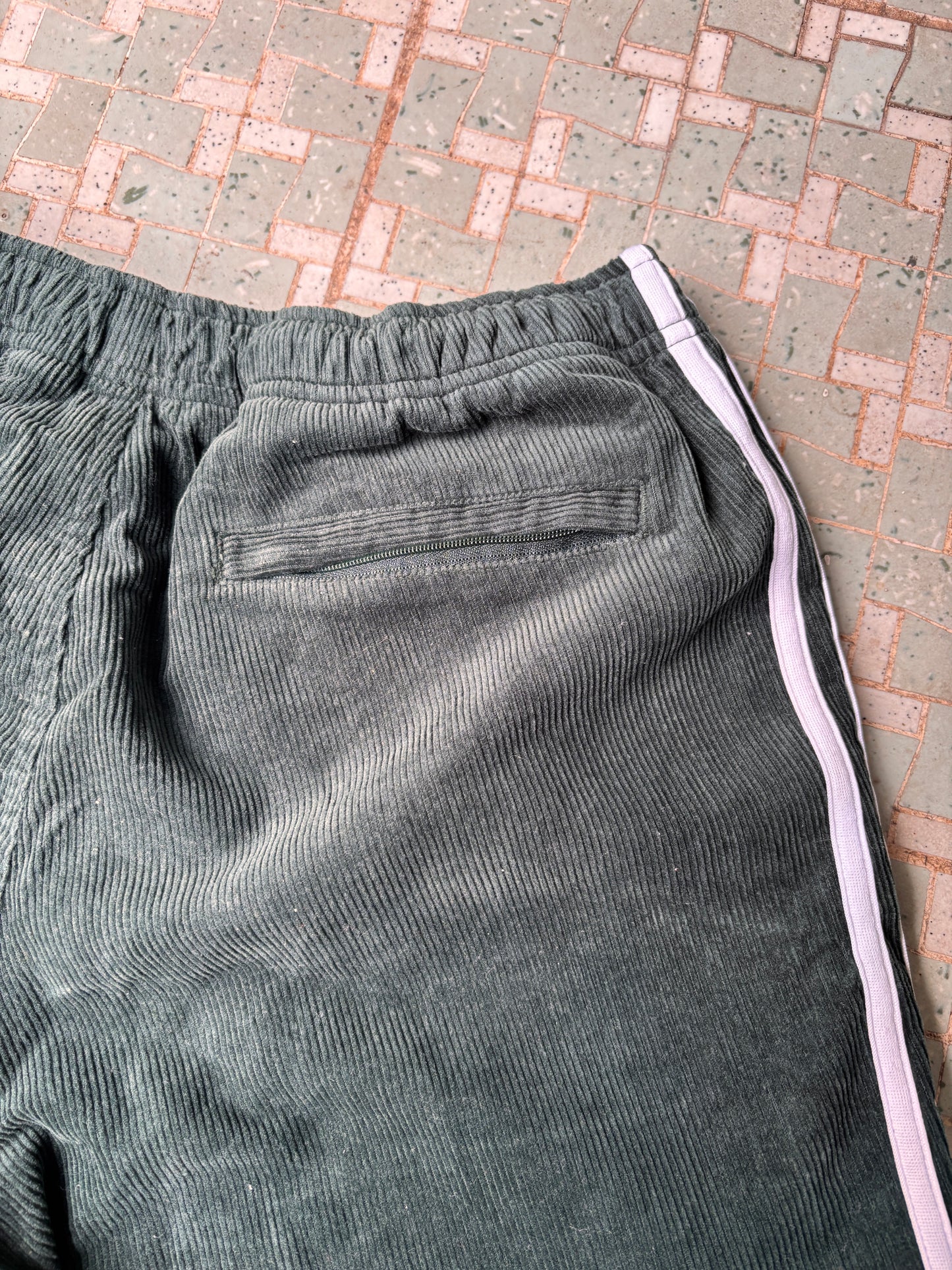 Adidas x Noah Corduroy Shorts Size S Green Night Three Stripe Above Knee Cords