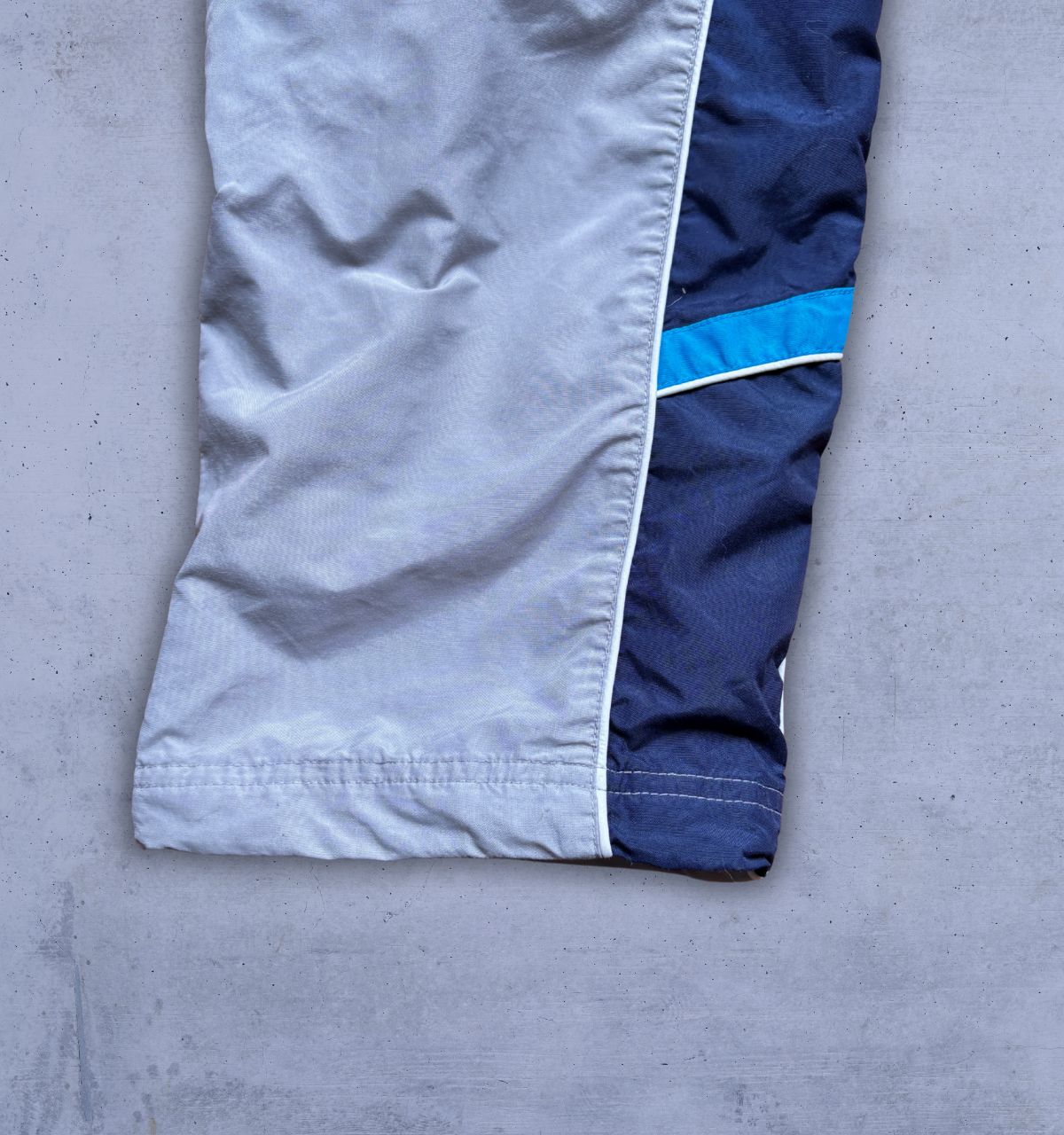 Vintage Y2K Nike Track Pants Women’s M Grey Blue Detail Swoosh Badge Wide Leg