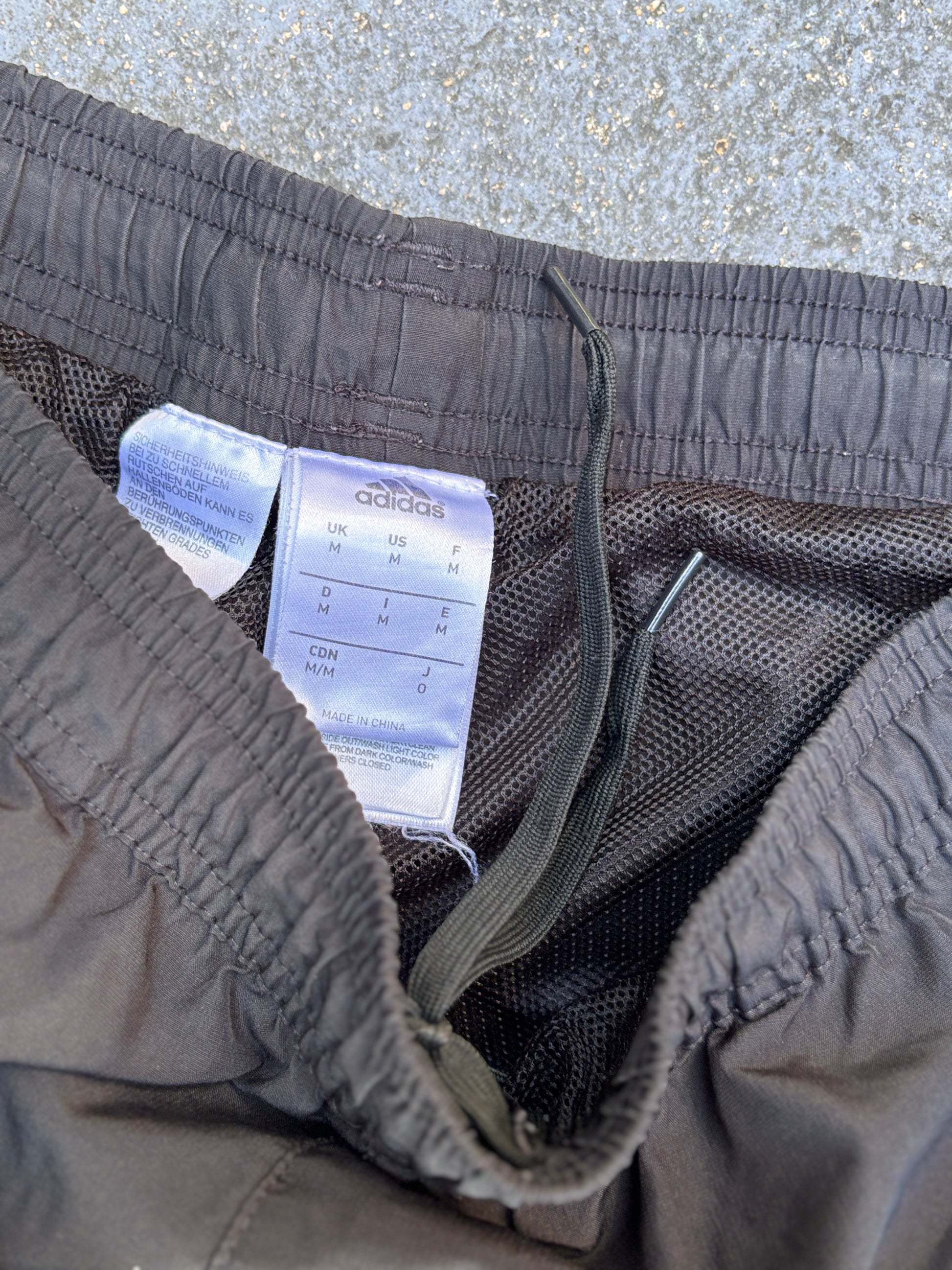 Adidas Aberdeen FC Track Pants Size M Black Straight Leg 3-Stripes Cuffed Ankle