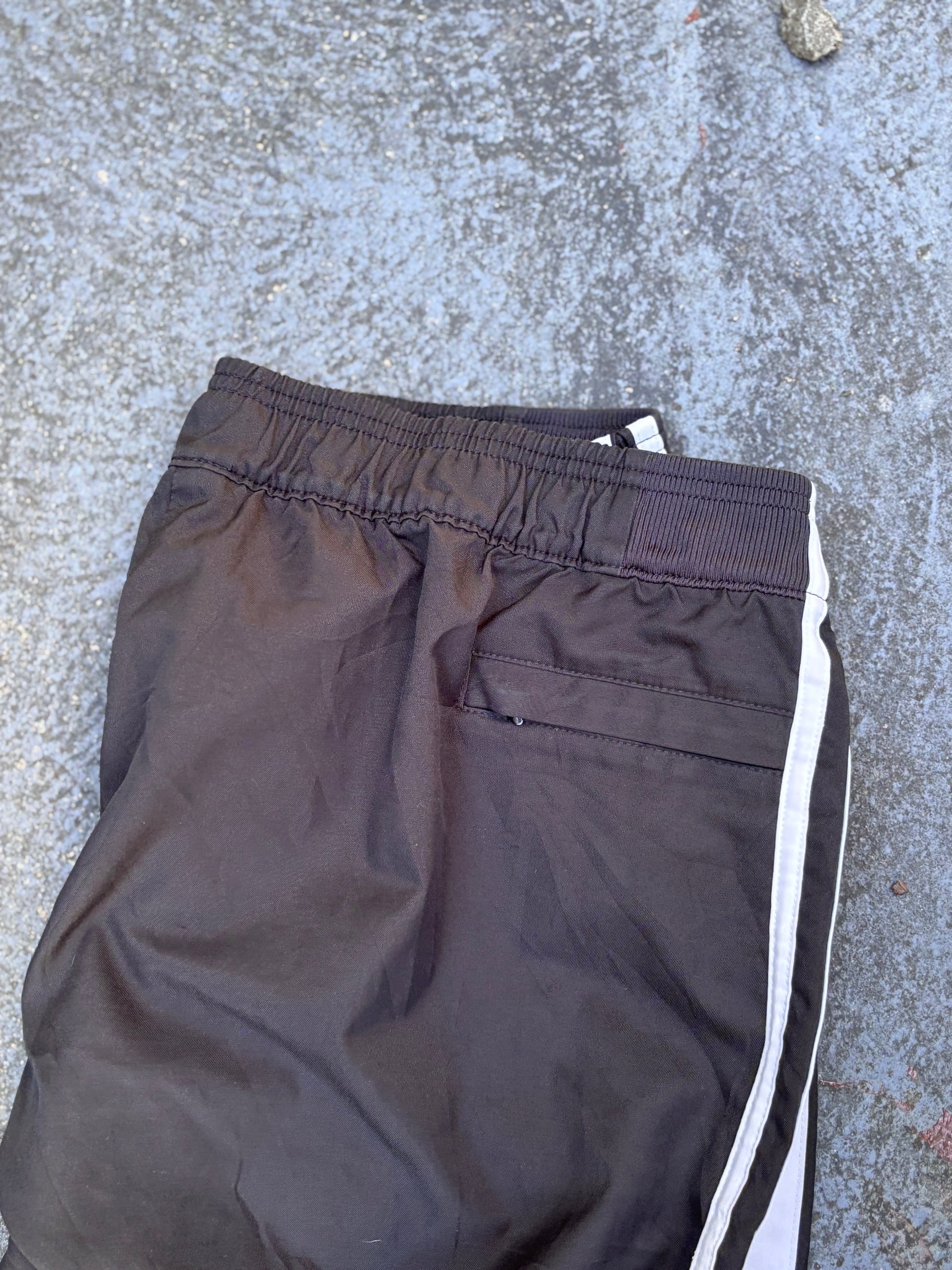 Vintage Y2K Nike 3/4 Track Pants Size L Black White Detail Wide Leg Windbreakers
