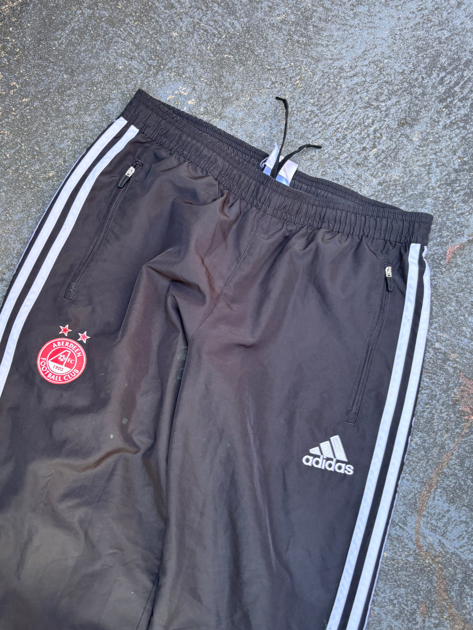 Adidas Aberdeen FC Track Pants Size M Black Straight Leg 3-Stripes Cuffed Ankle