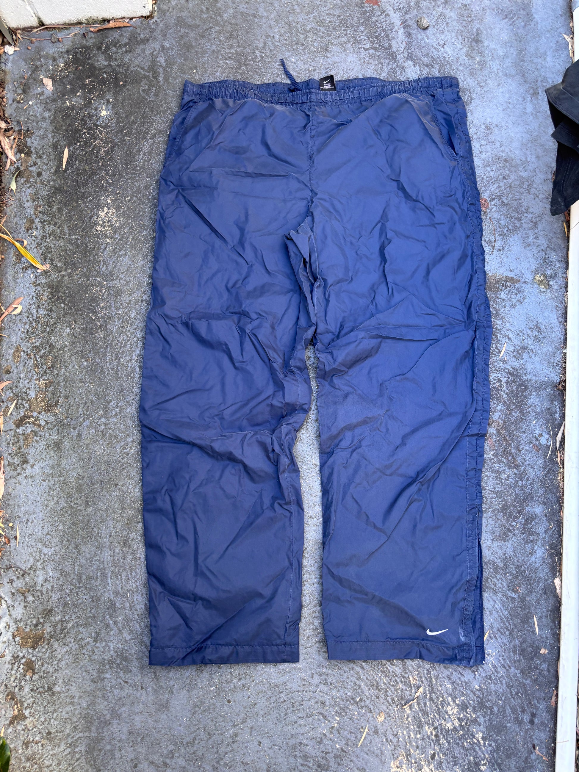 Vintage Y2K Nike Track Pants Sz XL Navy White Swoosh Wide Leg Nylon Windbreakers
