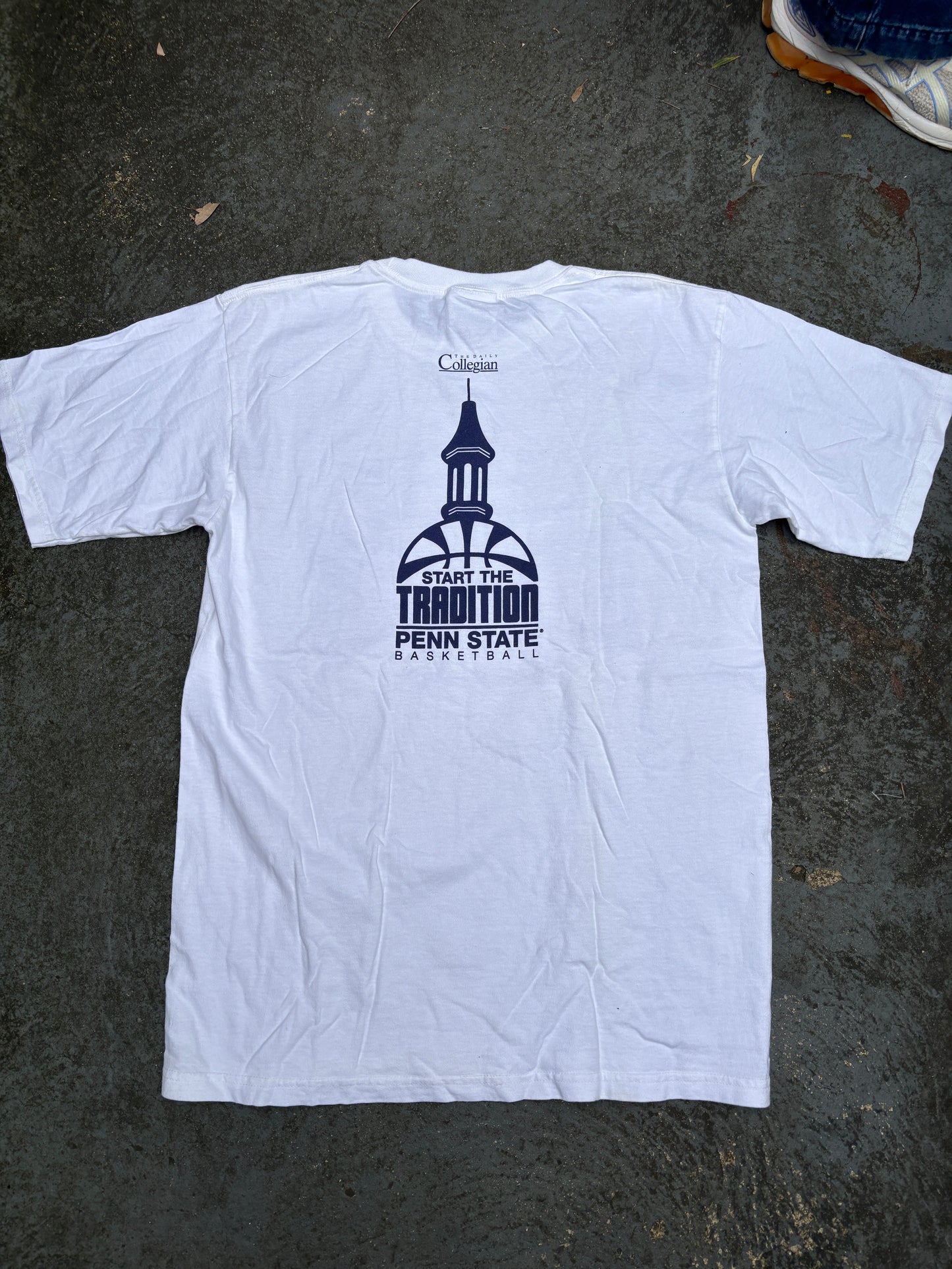 Vintage Y2K Nike Penn State Basketball T-shirt Sz S White Graphic Print College