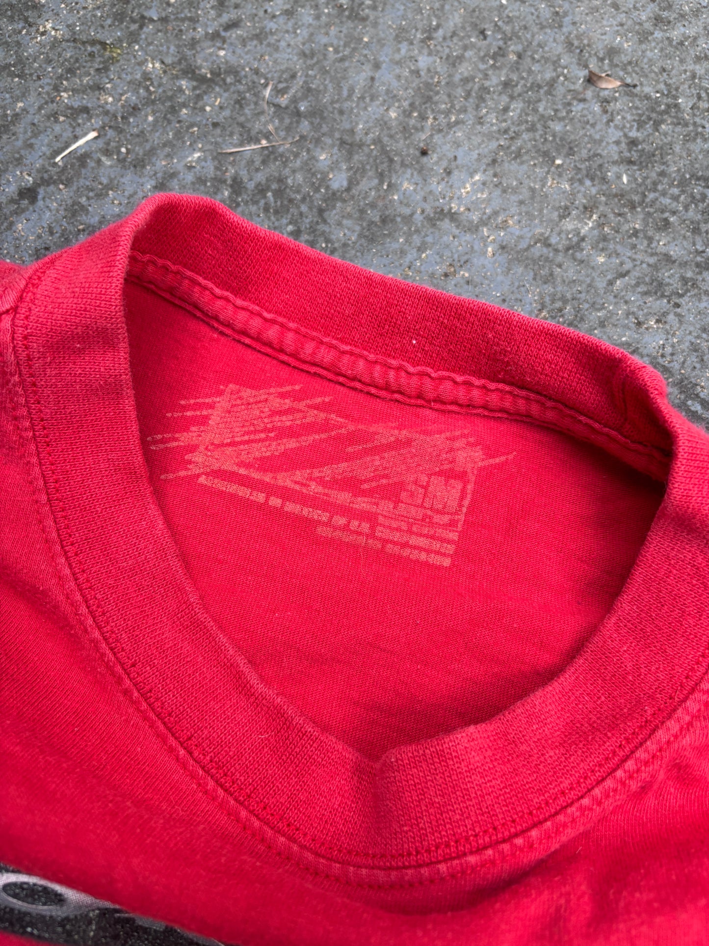 Vintage Y2K Oakley T-shirt Size S Red Spell Out Classic Logo Crew Neck