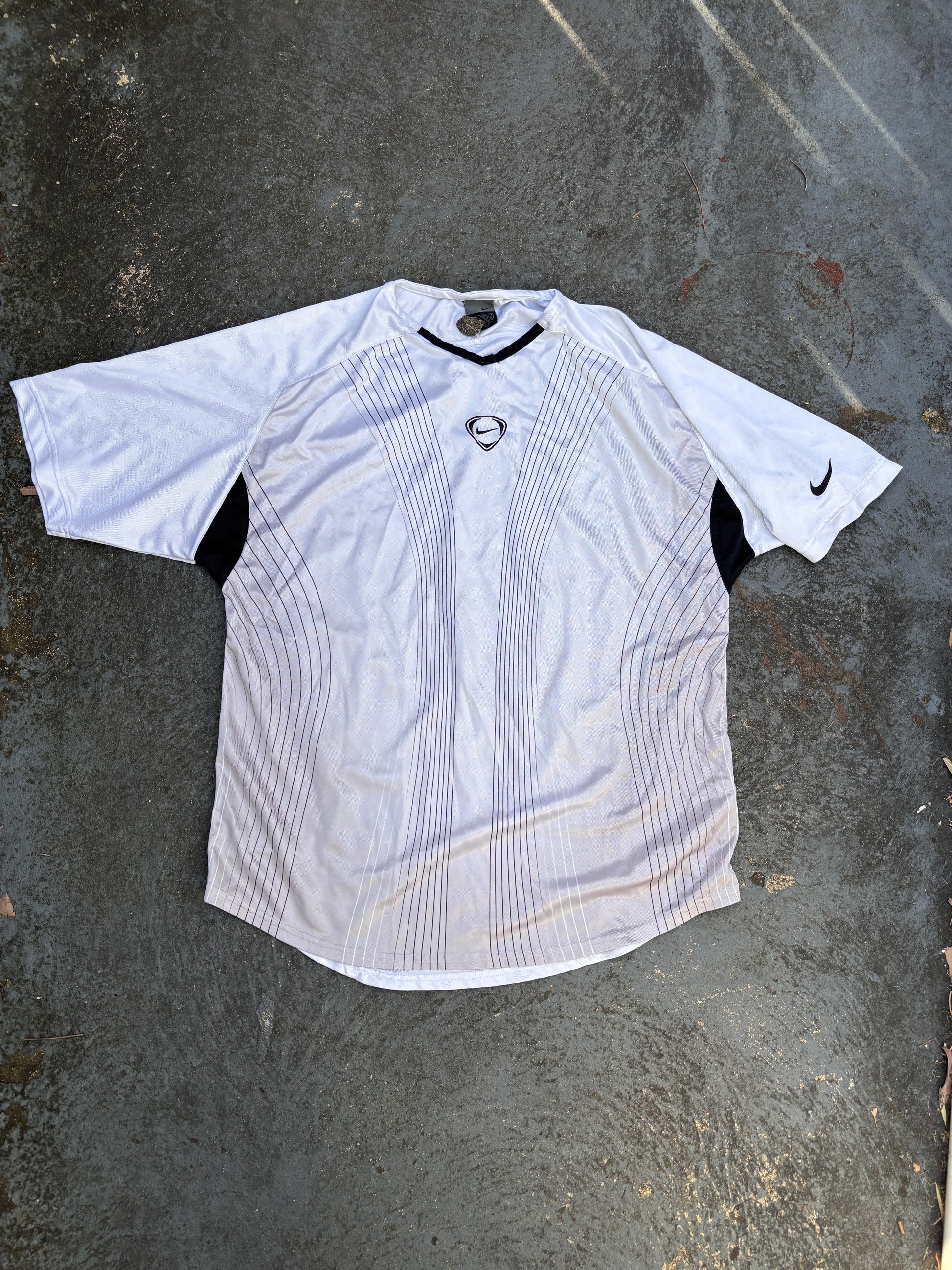 Vintage Y2K Nike Football T-shirt Size M Grey Centre Logo Satin Style Jersey