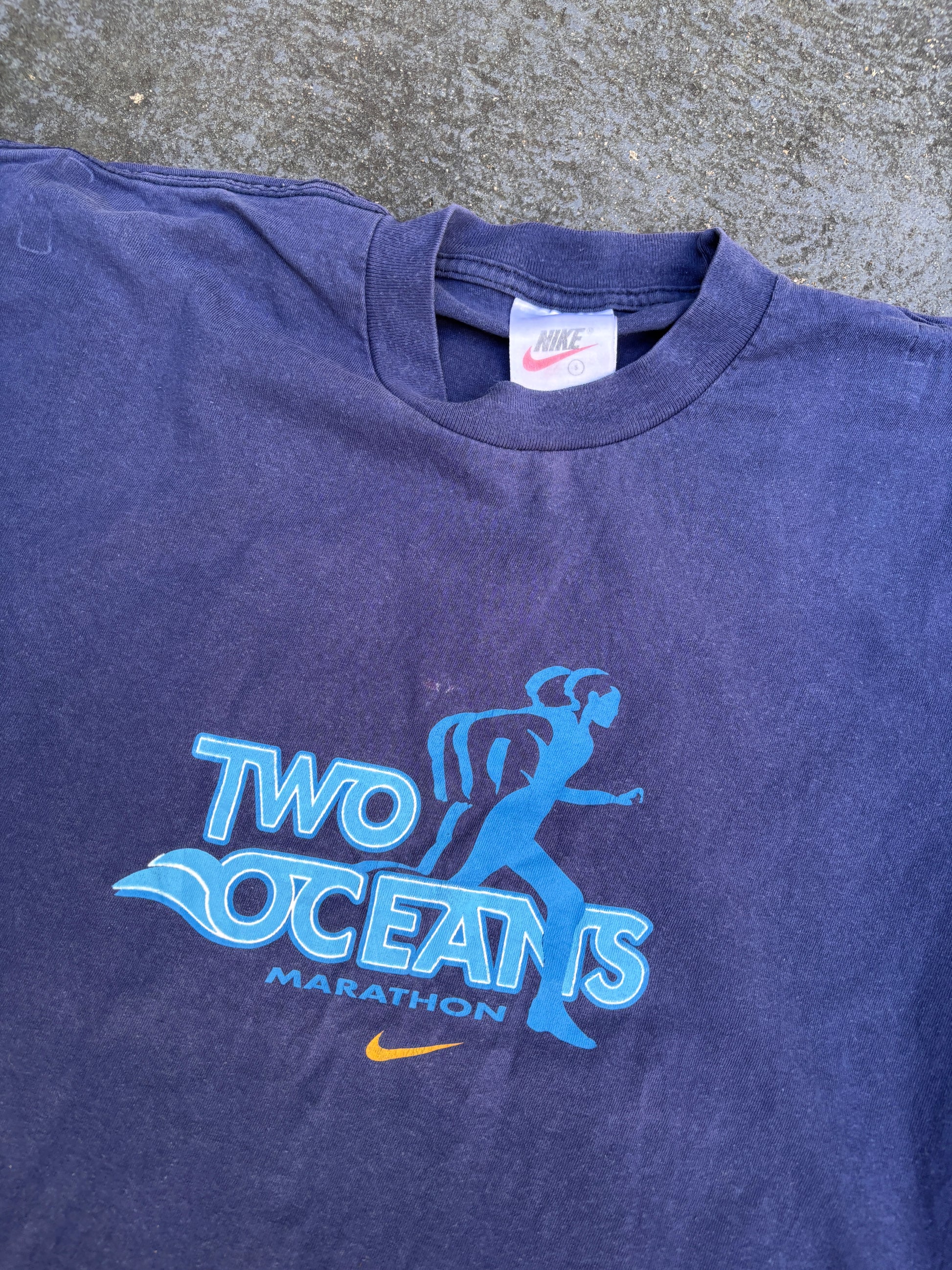 Vintage 90s Nike T-Shirt Size S Navy Two Oceans Cape Town Marathon Large Graphic