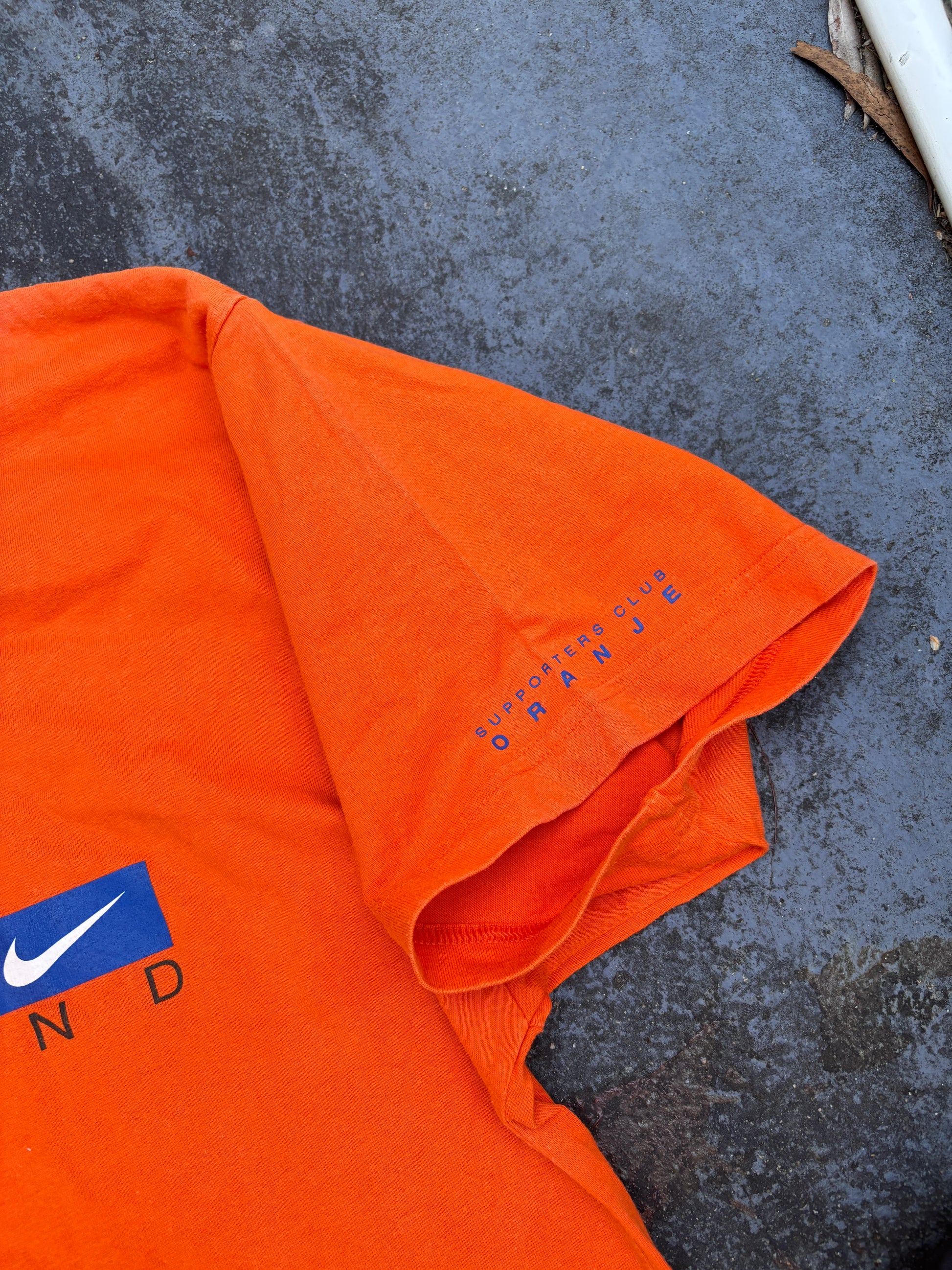 Vintage 90s Nike Netherlands Footabll T-Shirt Size XL Orange National Team Front Back Logo