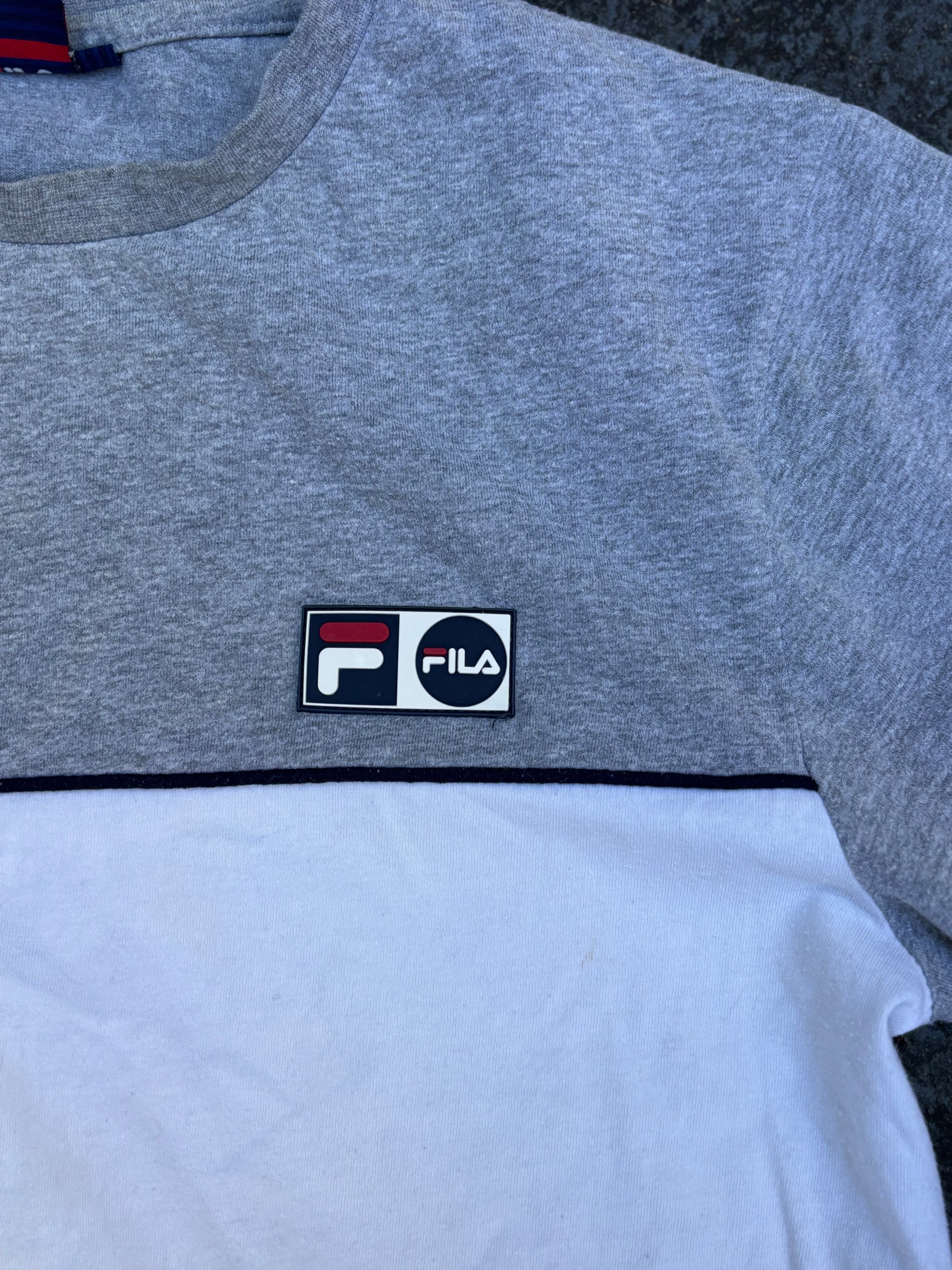 Fila Colour Block T-Shirt Size M Grey White Badge Logo