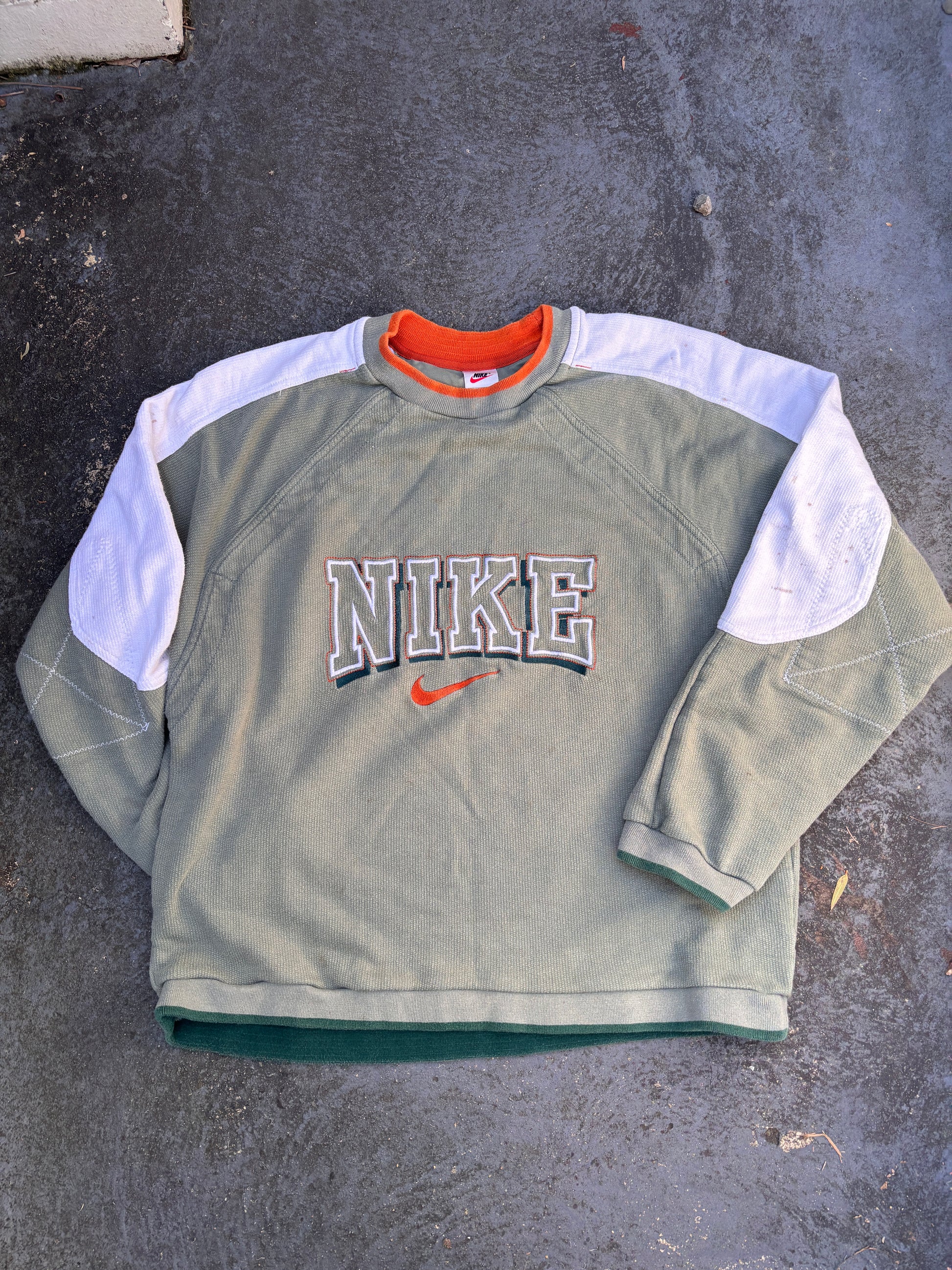 Vintage 90s Nike Jumper Size L Green Waffle Texture Spell Out Sweatshirt