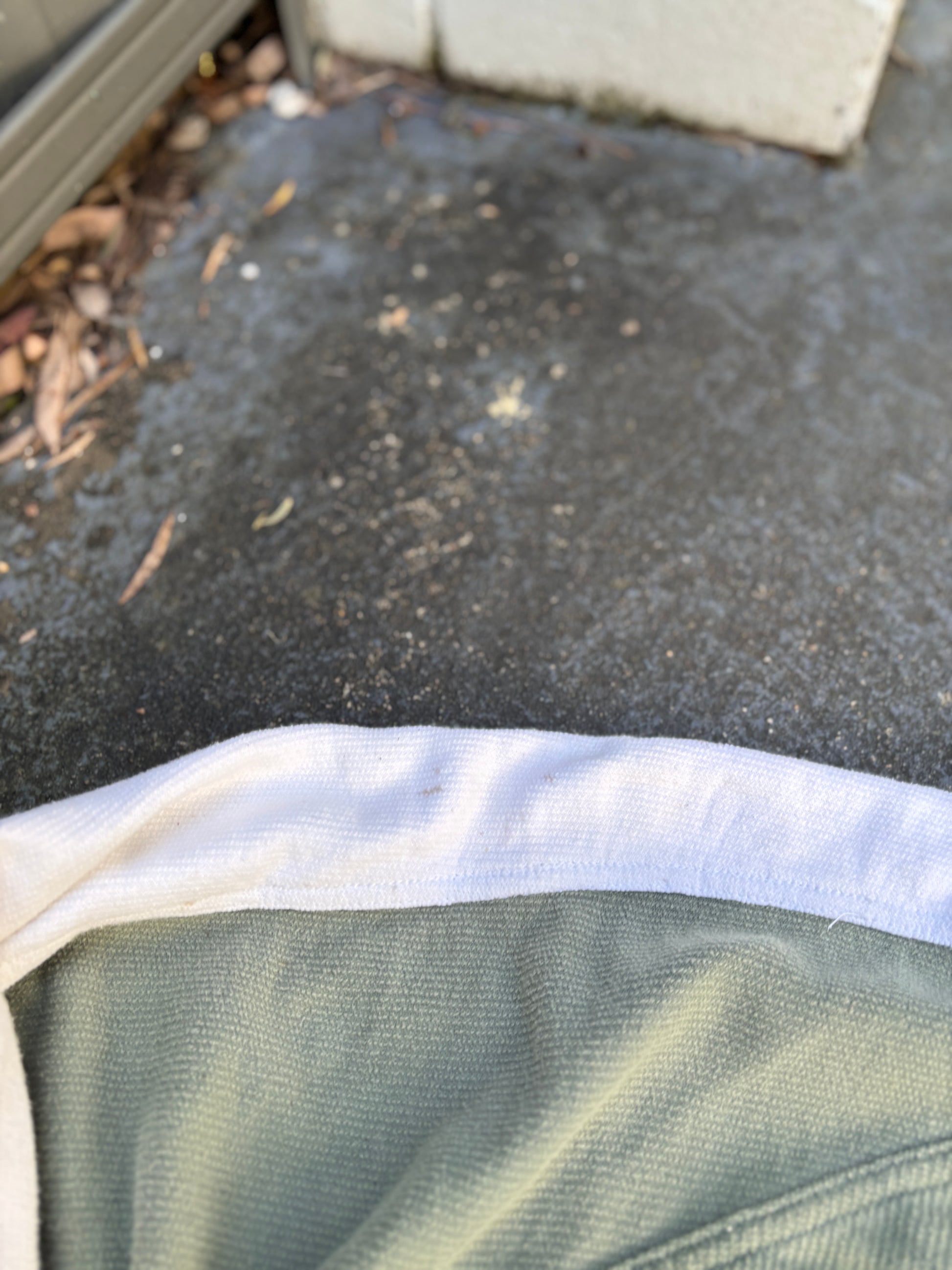 Vintage 90s Nike Jumper Size L Green Waffle Texture Spell Out Sweatshirt