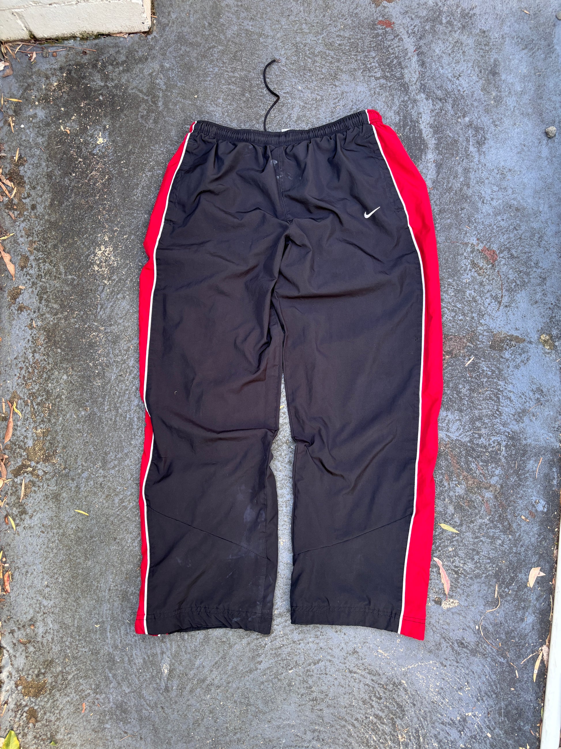 Vintage Y2K Nike Track Pants Size M Black Red Detail Wide Leg Ankle Zip Windbreaker