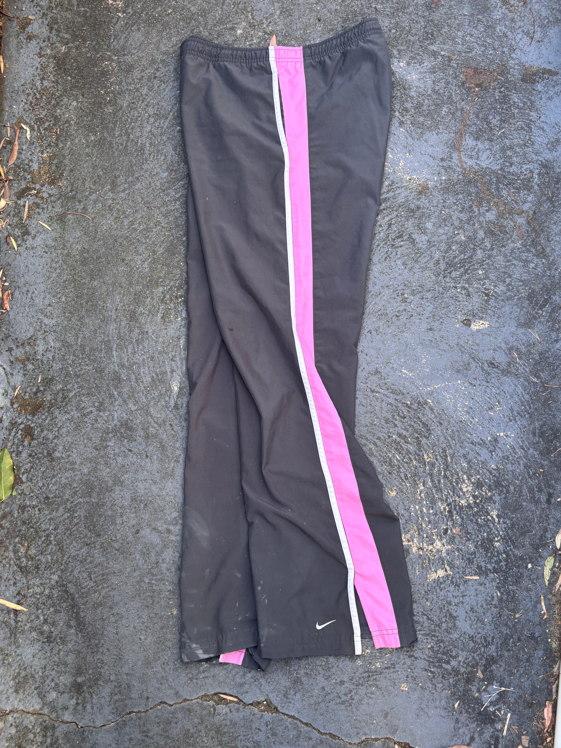 Vintage Y2K Nike Track Pants Women’s Size M Grey Pink Wide Leg Ankle Slit Swoosh Logo
