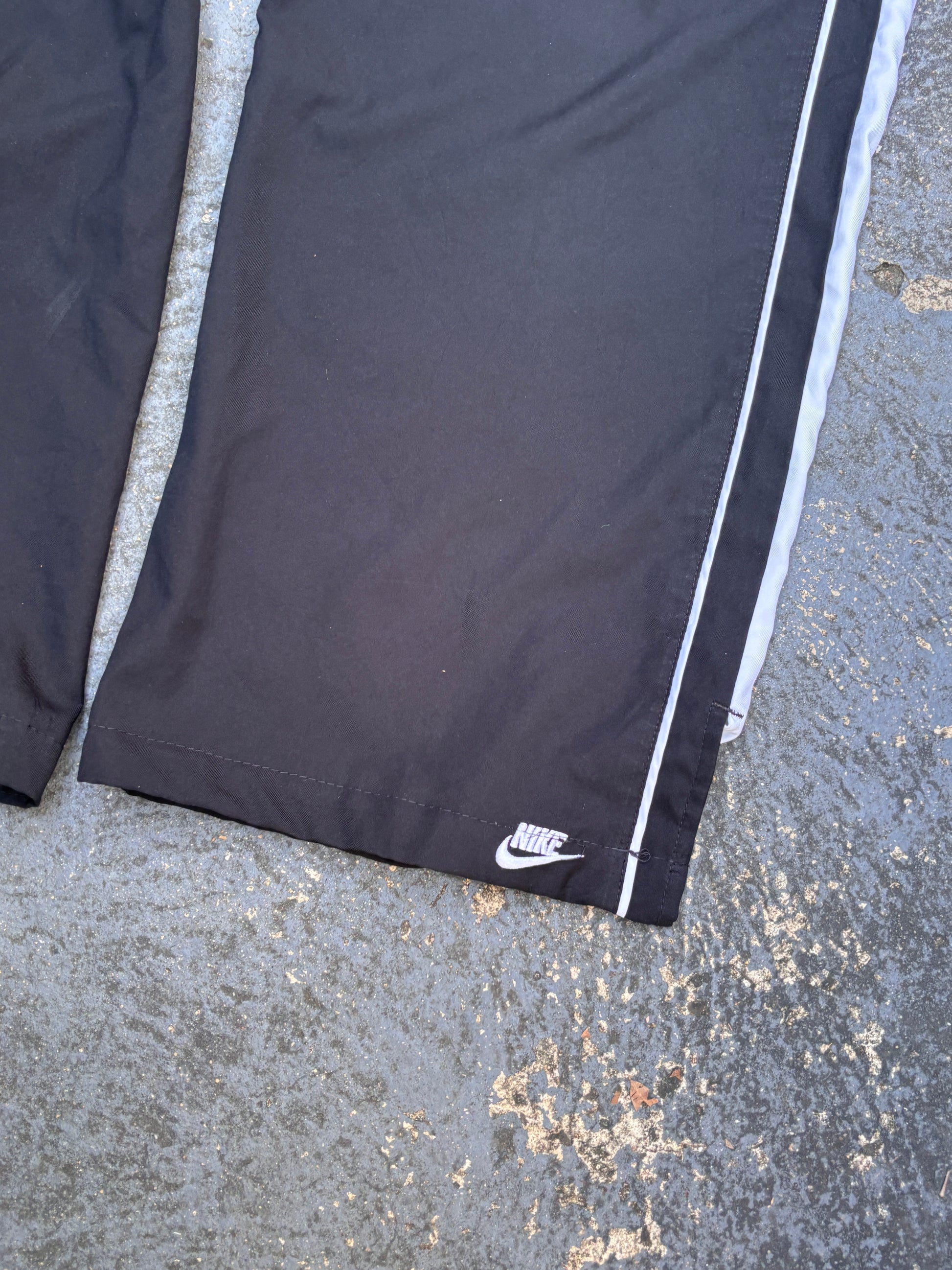 Vintage Y2K Nike Track Pants Women’s L Black White Detail Wide Leg Ankle Logo