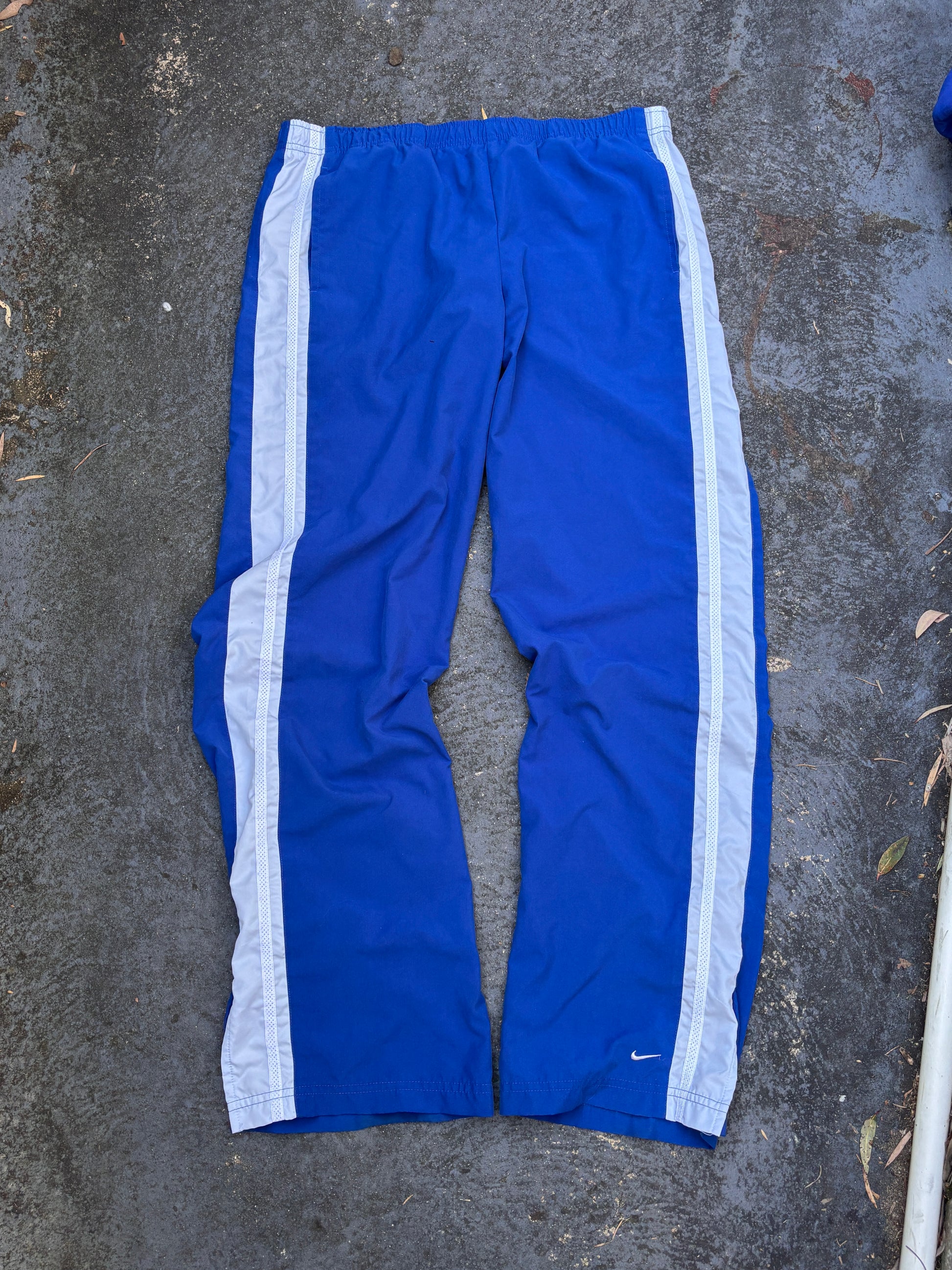 Vintage Y2K Nike Track Pants Women’s Size M Two-Tone Blue Wide Leg Ankle Slit Swoosh