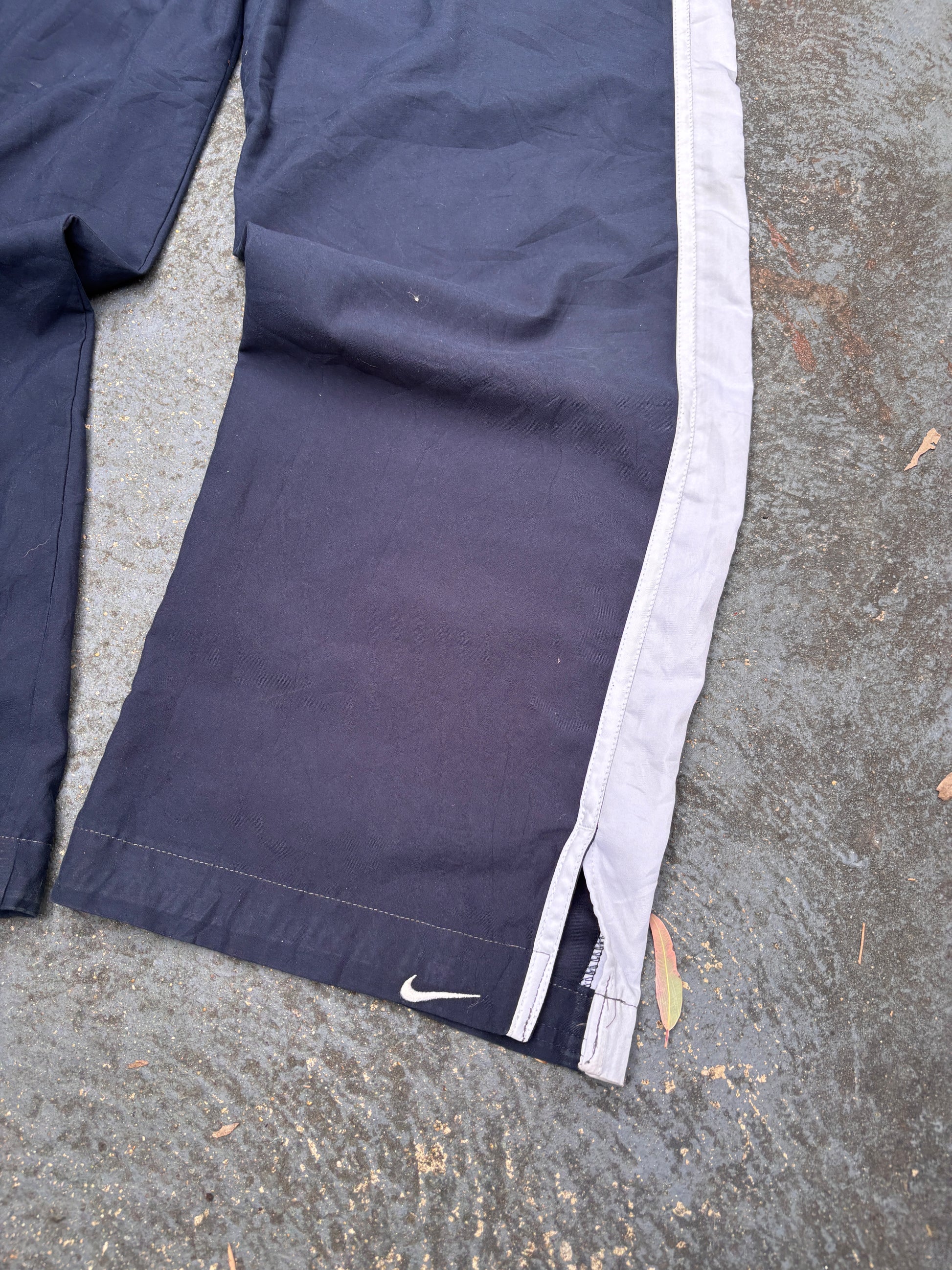 Vintage Y2K Nike Track Pants Womens L Navy White Sides Ankle Swoosh Slit