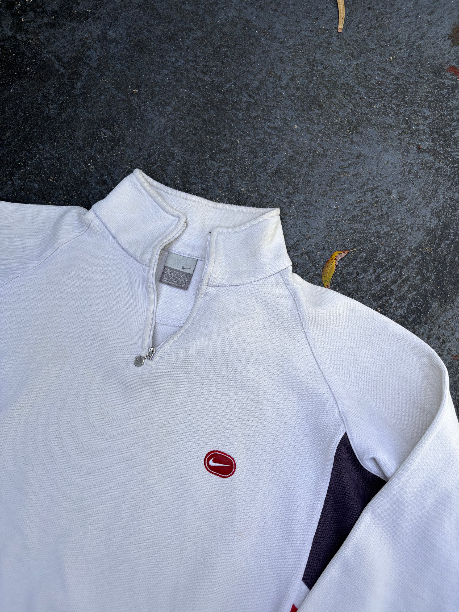 Vintage Y2K Nike Jumper Size L White Red Badge Grey Detail 1/4 Zip Textured Cotton