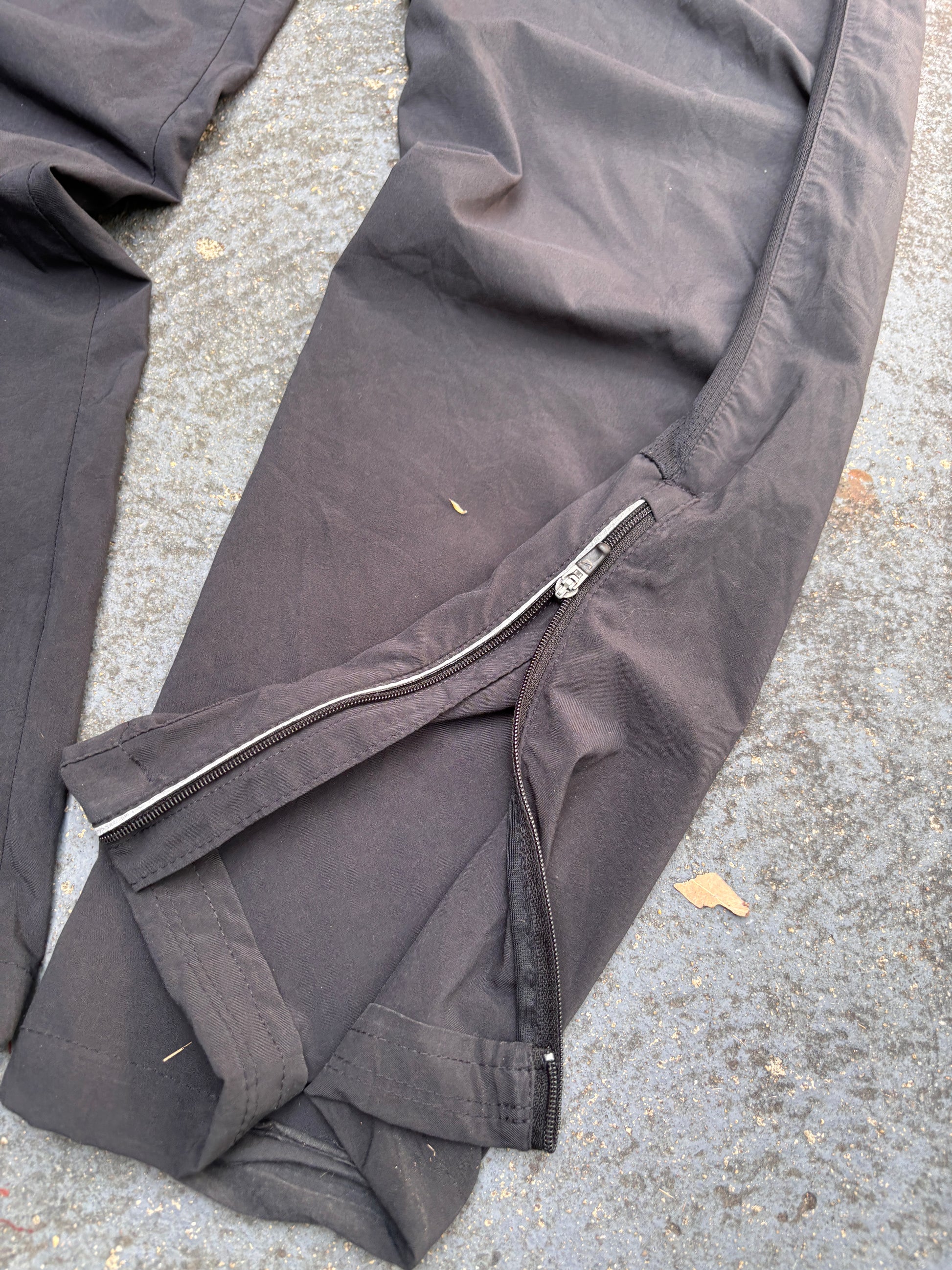 Nike Dri-Fit Track Pants Size XL Black Detail Running Gym Wide Leg Ankle Zip