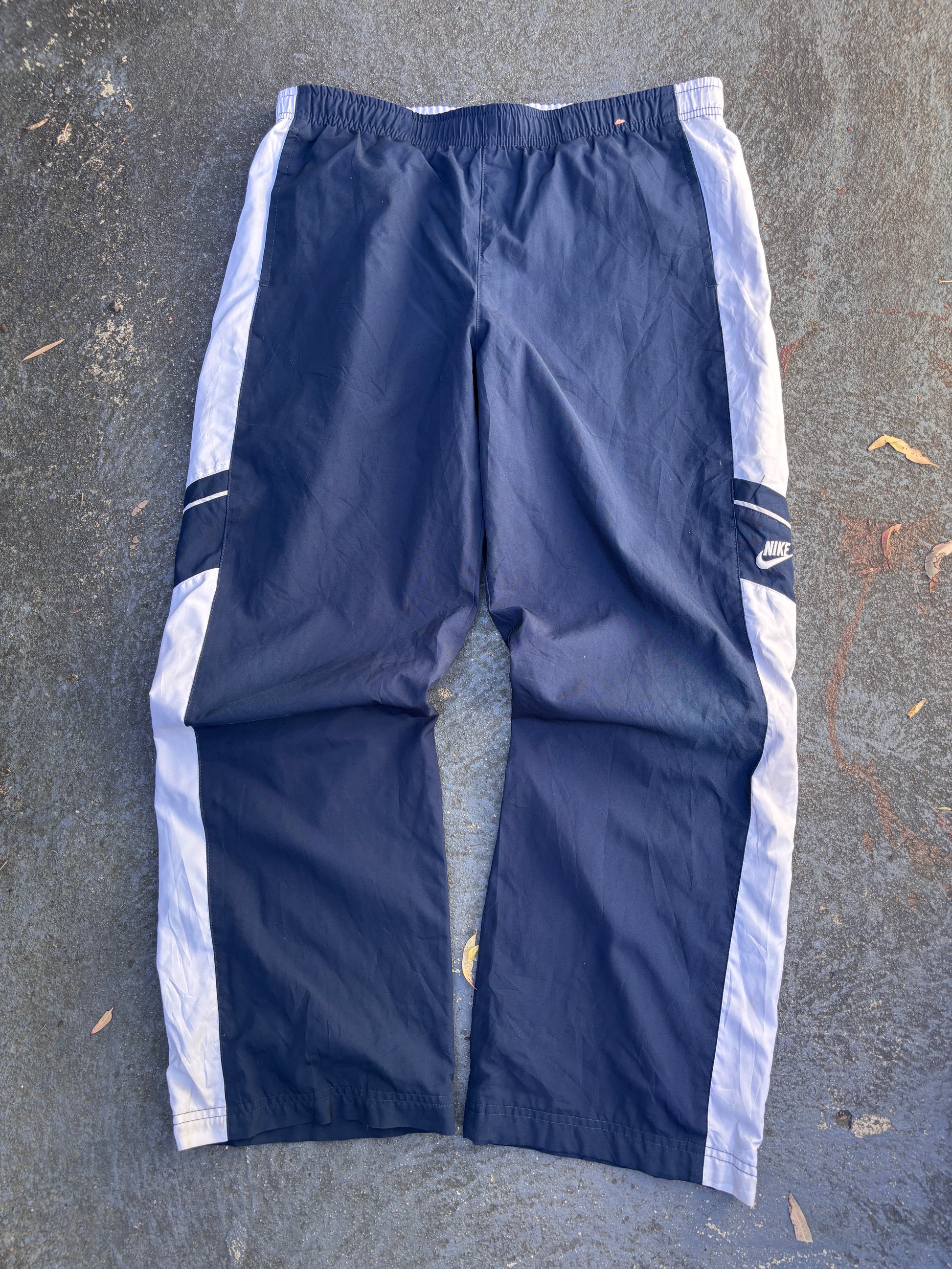 Vintage Y2K Nike Track Pants Women’s Size L Navy White Side Detail Ankle Zip