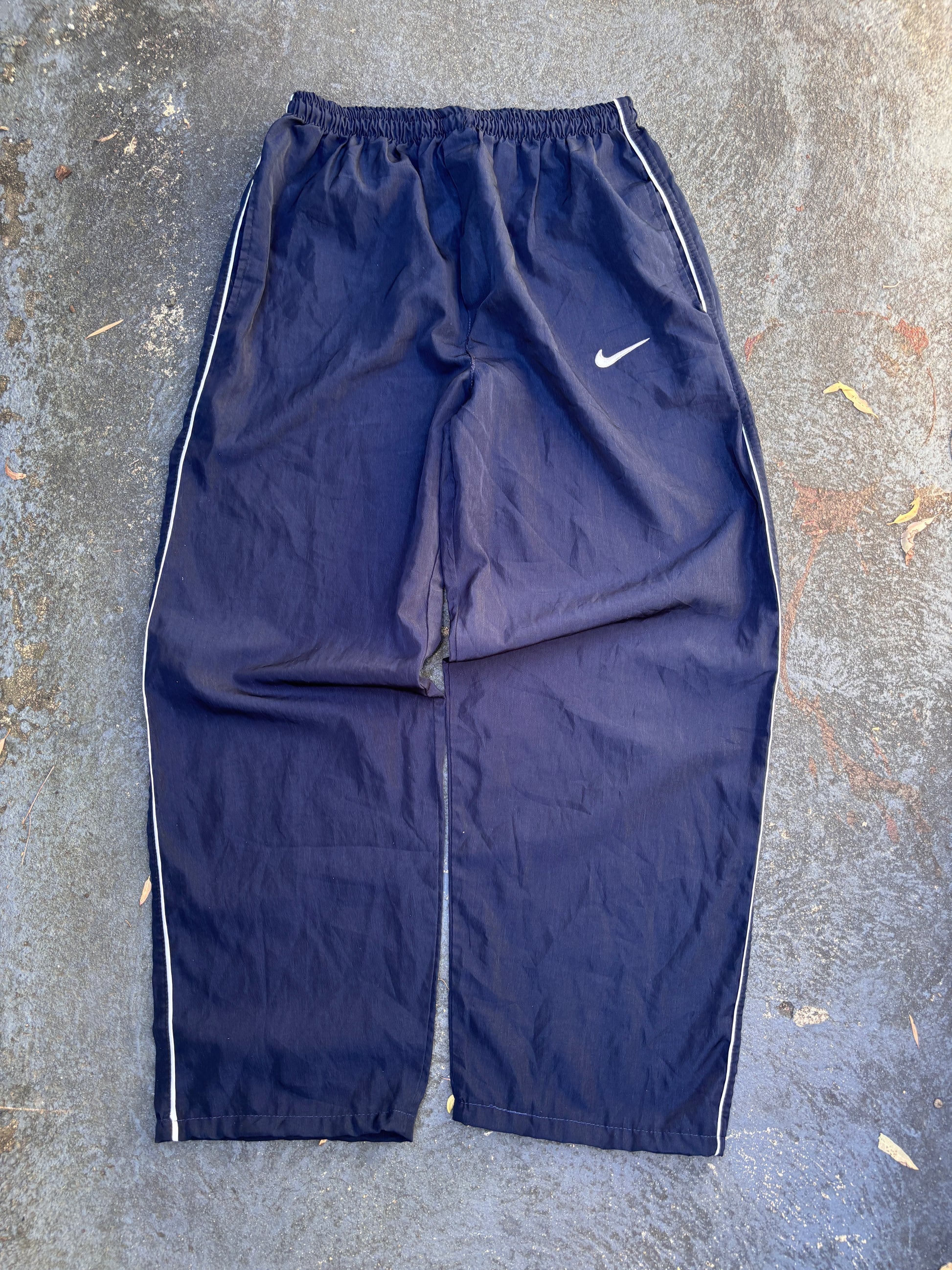 Vintage Y2K Nike Track Pants Size L Navy White Piping Embroidered Swoosh Wide Leg