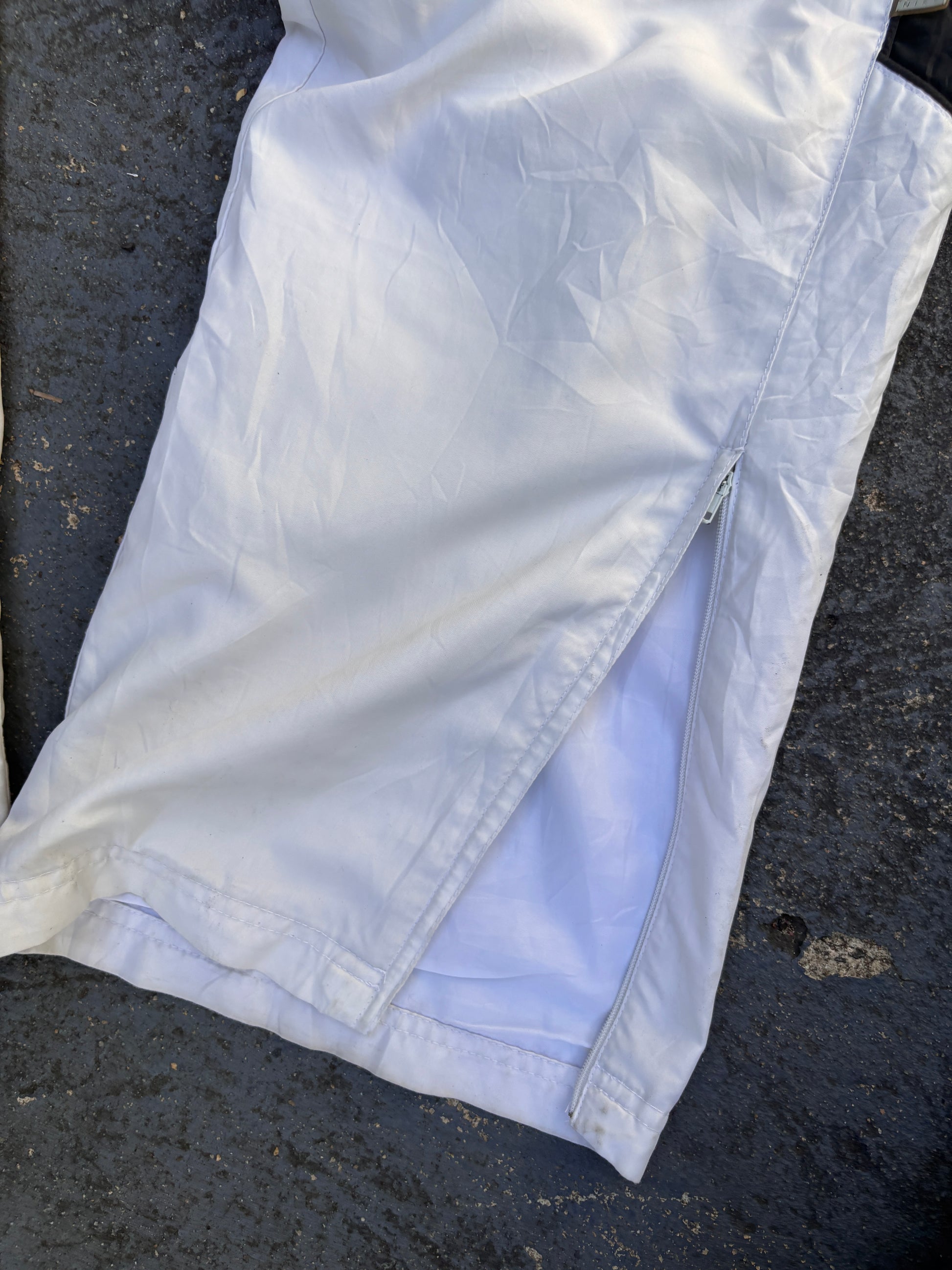 Vintage 90s Nike Spain Track Pants Size L White Navy Piping Spell Out RARE