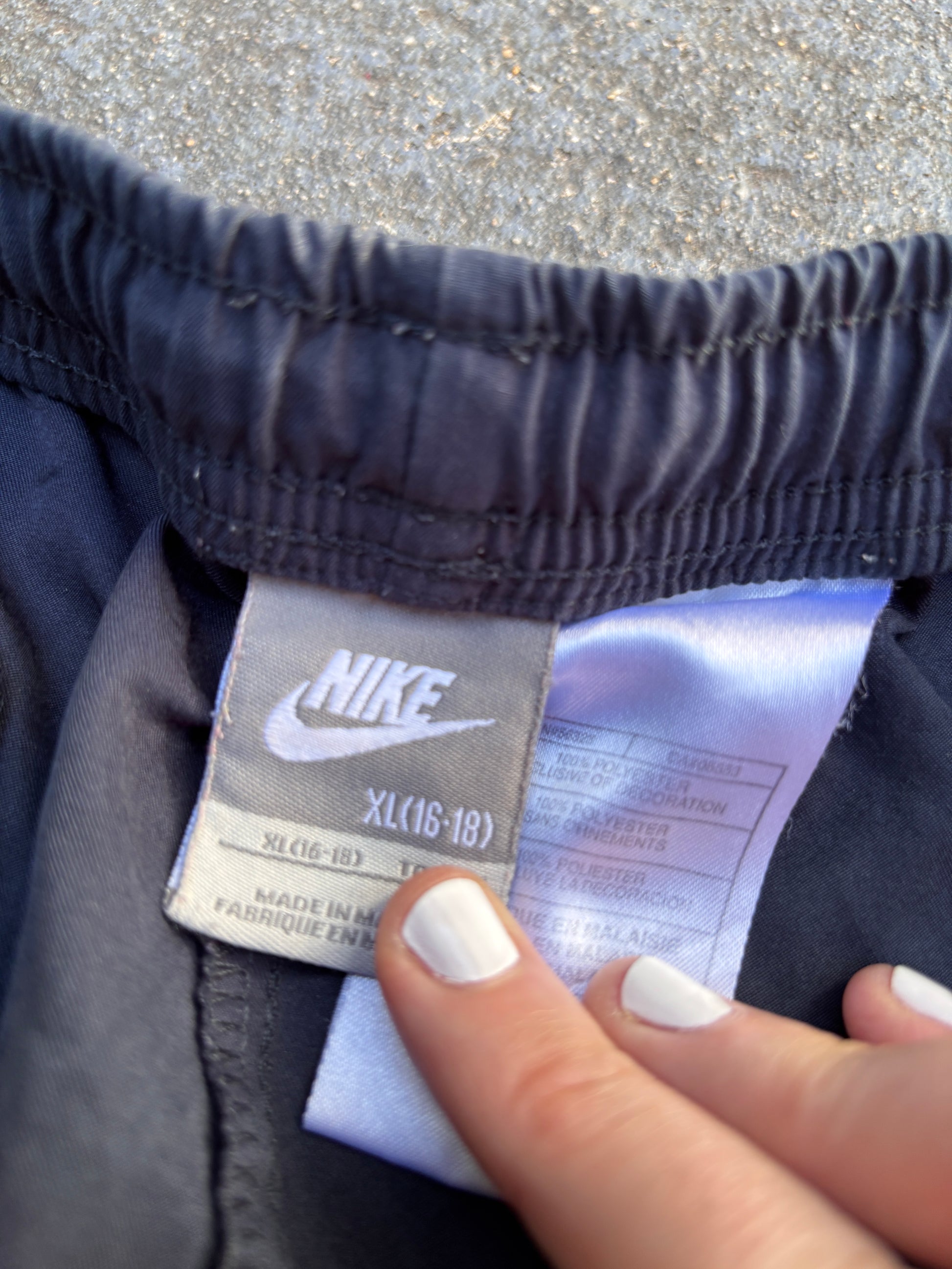 Vintage Y2K Nike 3/4 Track Pants Women’s XL Navy Orange Side Detail Ankle Swoosh