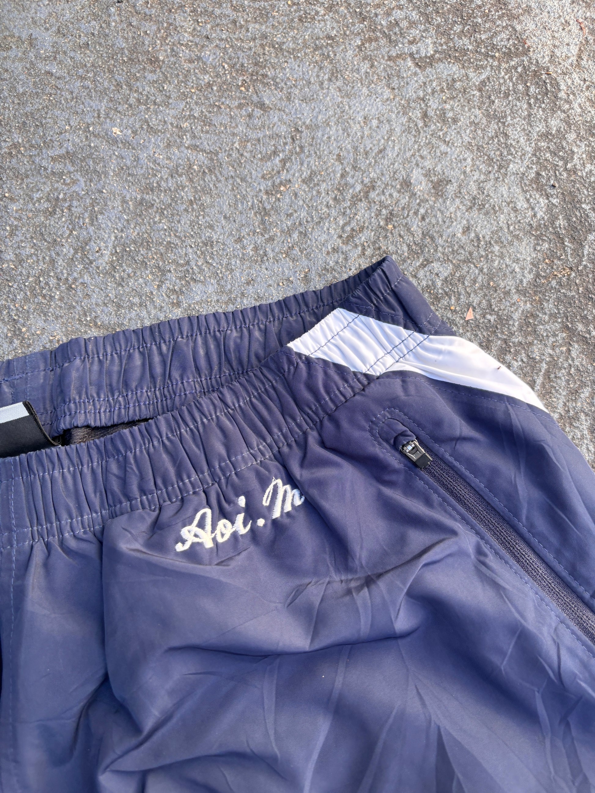 Vintage Y2K Under Armour Track Pants Size M Navy White Detail Japan Release