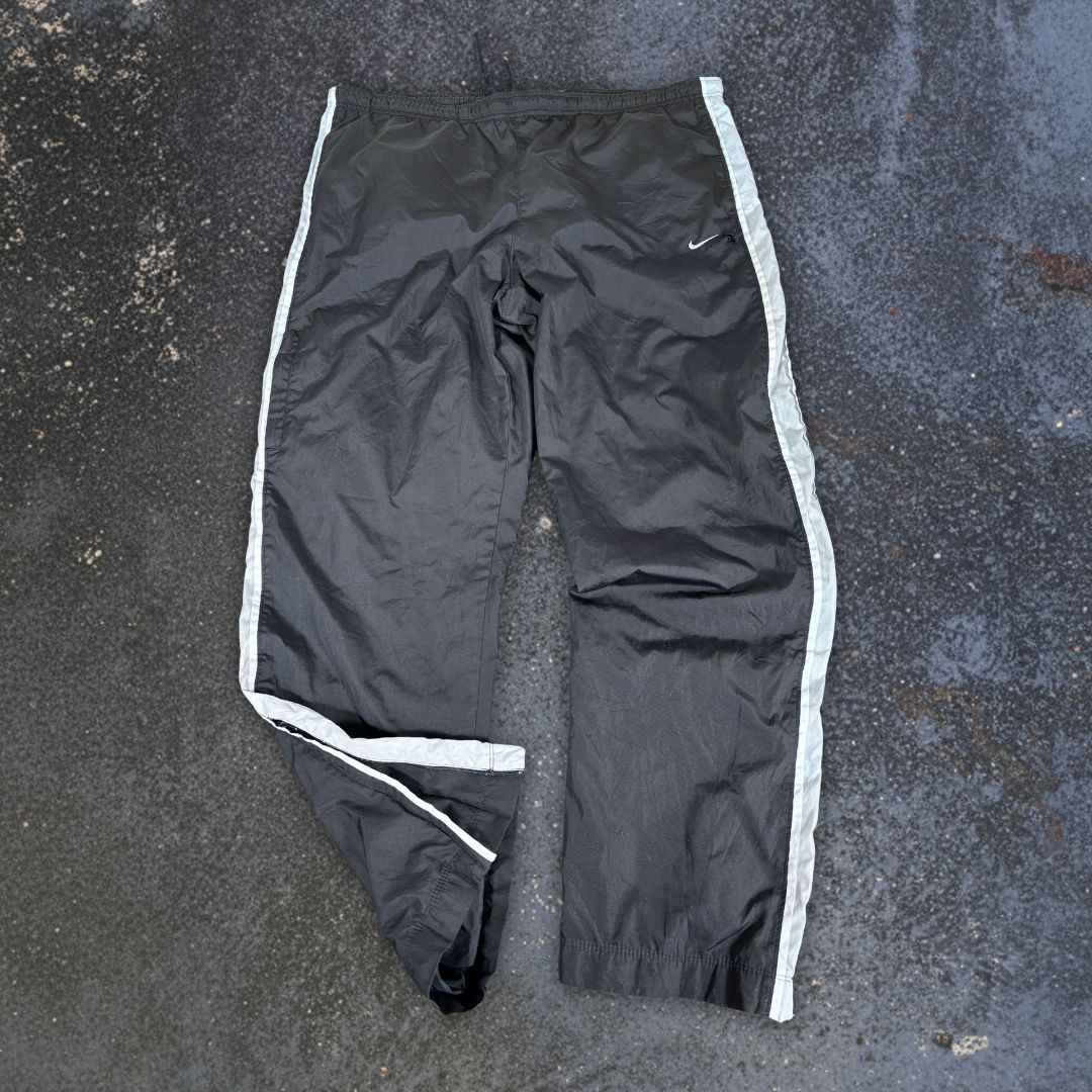 Vintage Y2K Nike Track Pants Size L Black Grey White Classic Nylon Windbreakers