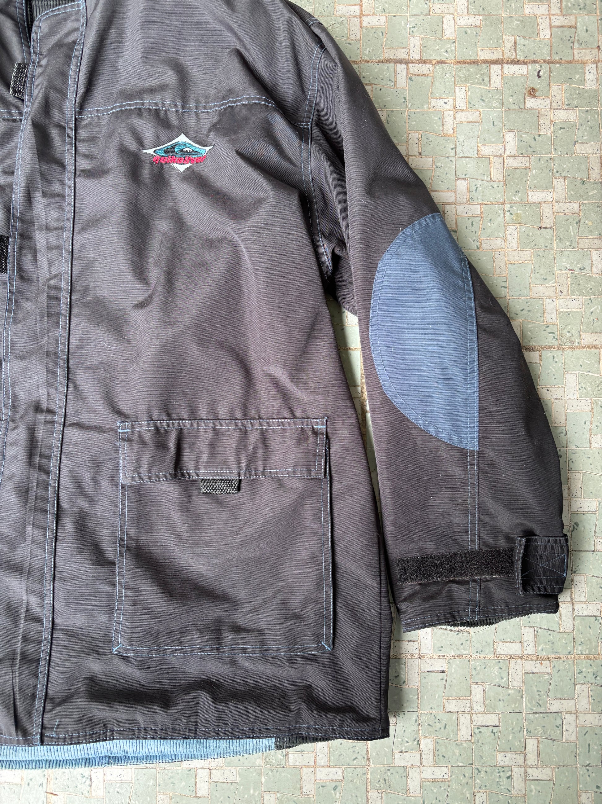 Vintage 90s Quiksilver Reversible Heavy Jacket Size XL Black Blue Corduroy Nylon