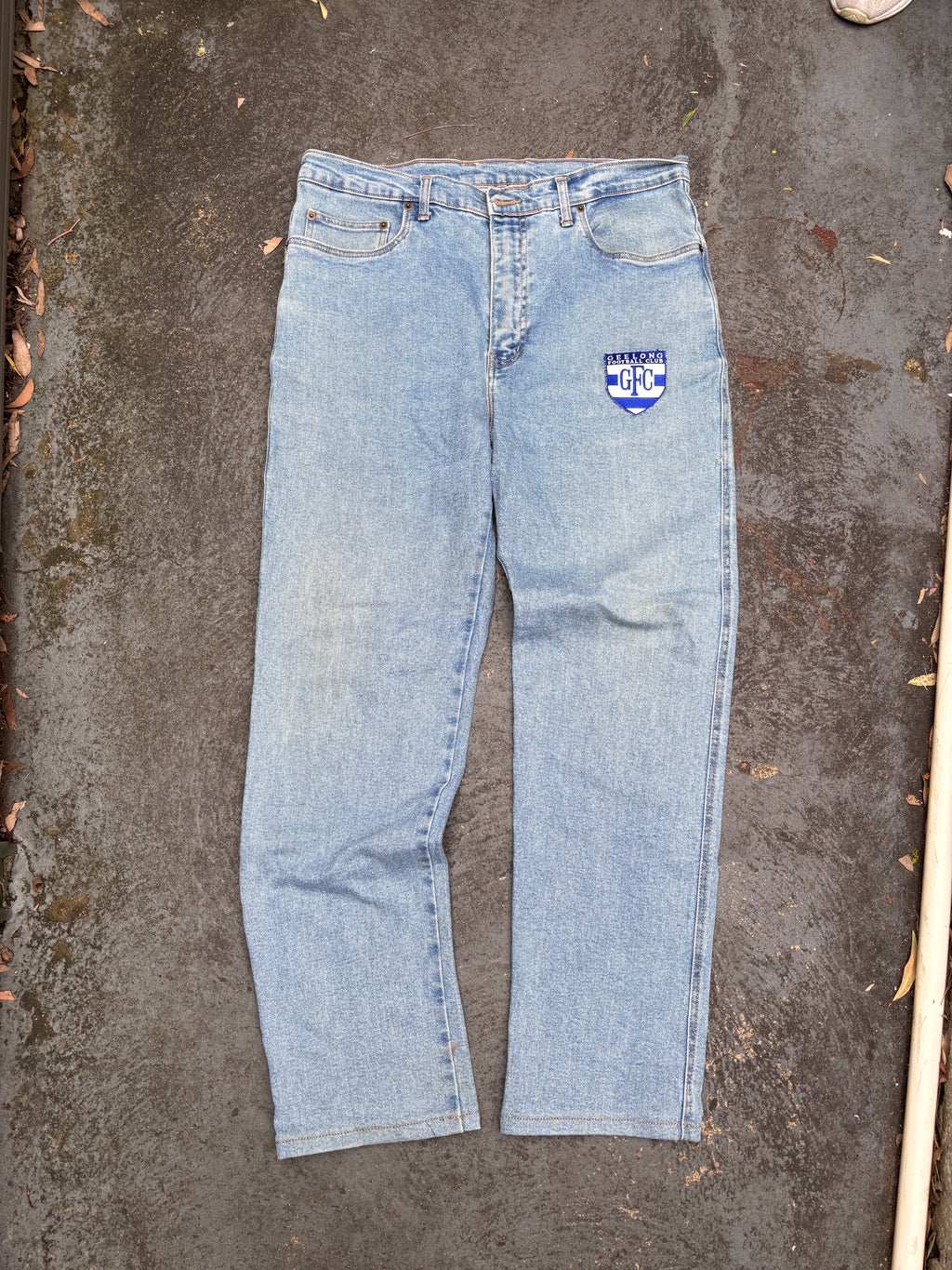 Vintage Tactics Australian Made Jeans Sz 36 Blue Mid Wash Geelong Football Patch