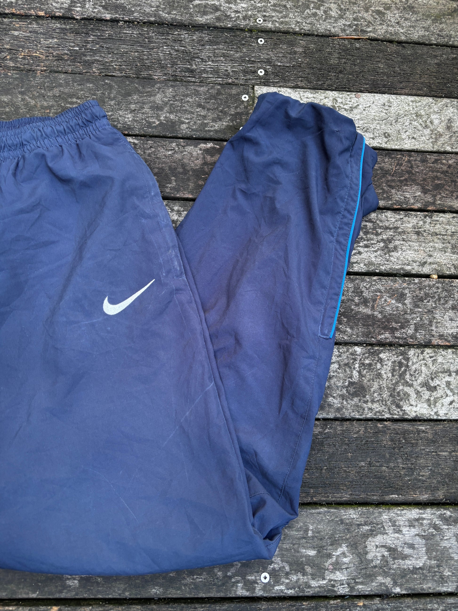 Nike Track Pants in Navy Size L Everyday Wear Nylon Windbreakers
