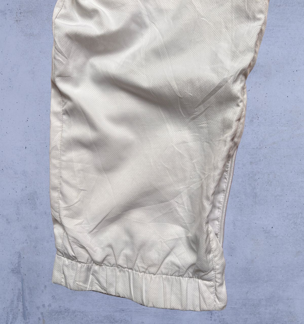 Lacoste Track Pants Size M White Embroidered Crocodile Wide Leg Ankle Zip