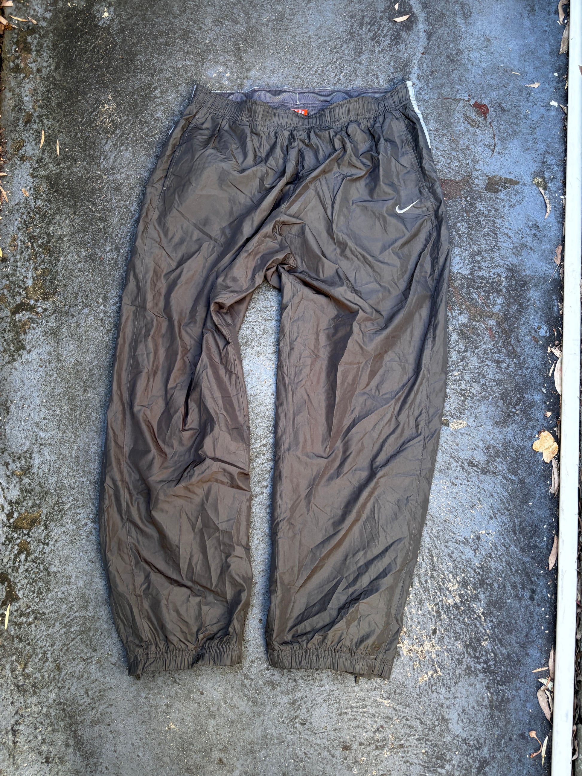 Vintage Y2K Nike Track Pants Men’s XL Grey Two Tone White Swoosh Windbreakers