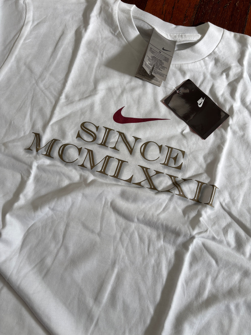 Vintage Y2K Nike T-shirt Size M White Roman Numeral Large Swoosh NWT Deadstock