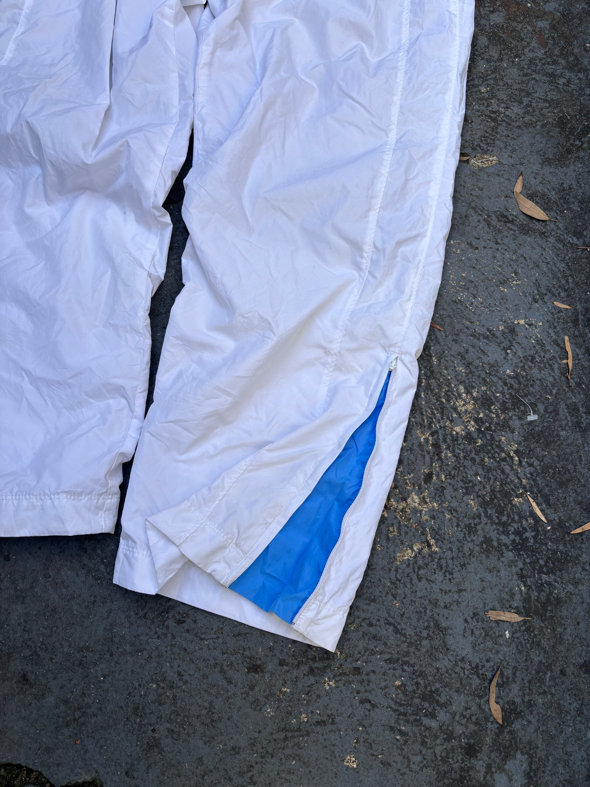 Vintage Y2K Nike Track Pants Size L White Blue Swoosh Classic Nylon Windbreakers