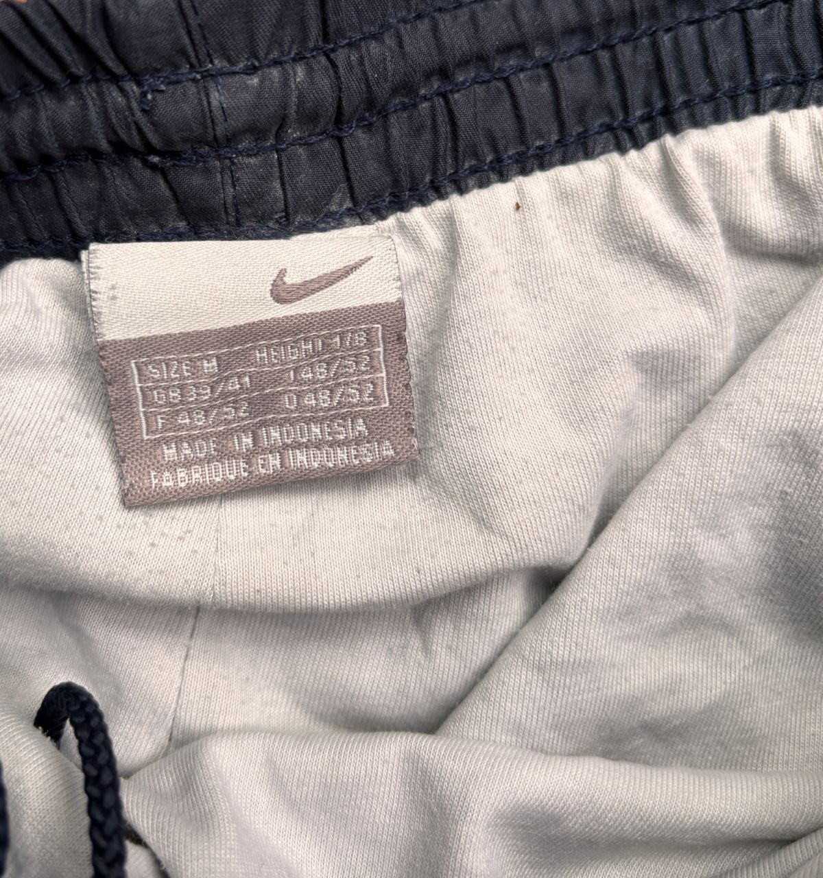 Vintage Y2K Nike Track Pants Size M Navy White Swoosh Classic Wide Leg Ankle Zip