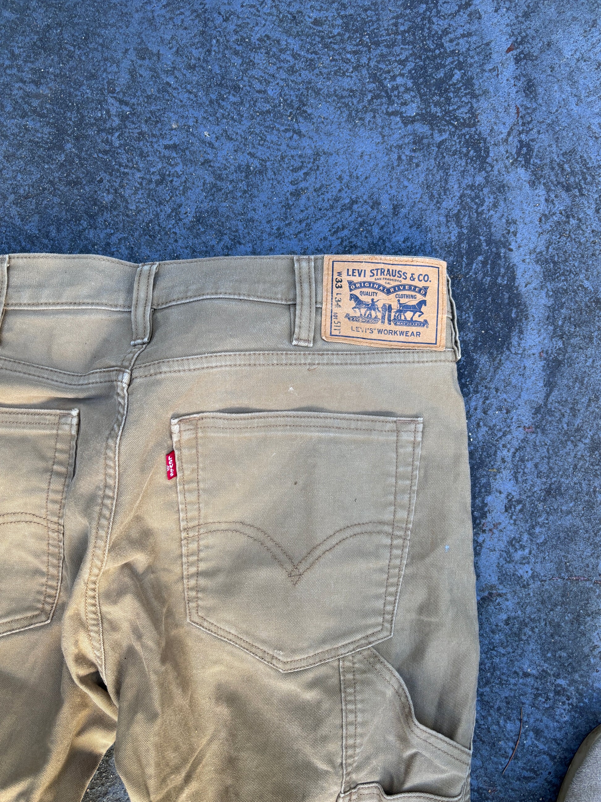 Levi's 511 Workwear Carpenter Jeans Size 33 Tan Distressed Worn in Straight Leg