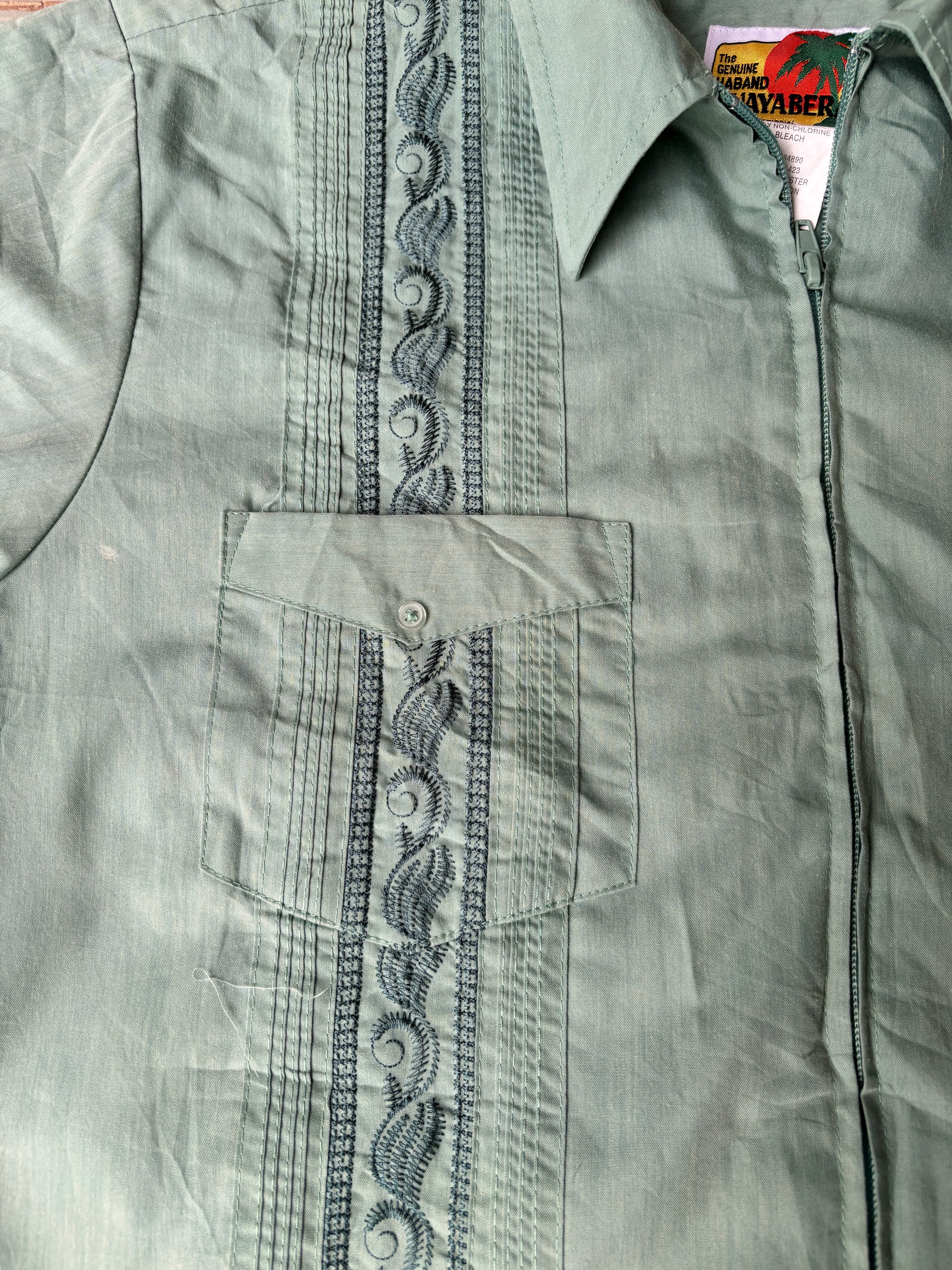 Vintage Cuban Zip Shirt Green 4 Pocket Front Size Medium Haband Guayabera Tag