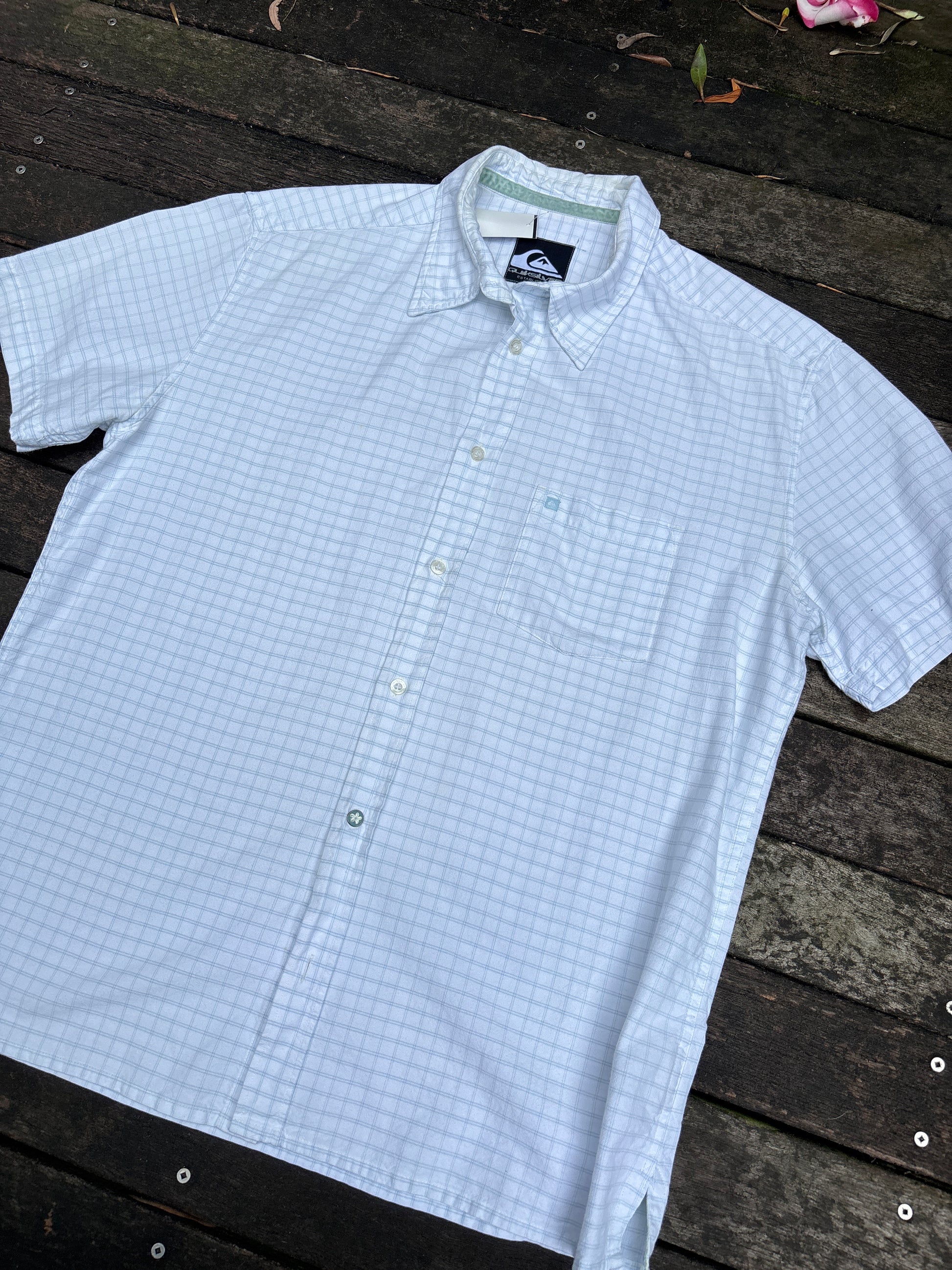 Vintage Quiksilver Shirt Sz XL French Release