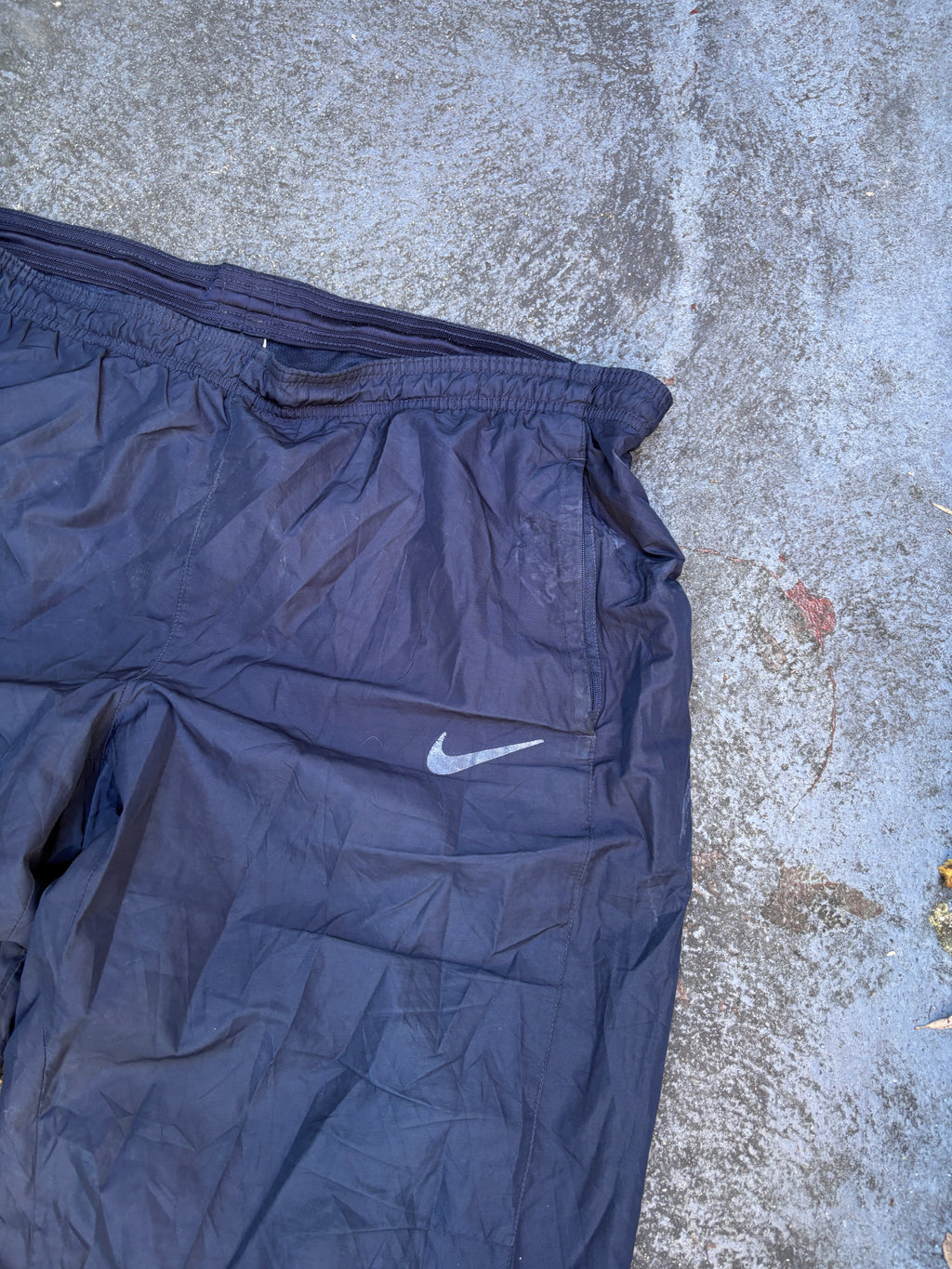 Nike FC Barcelona Track Pants Size XL Navy Football Badge Wide Leg Windbreakers