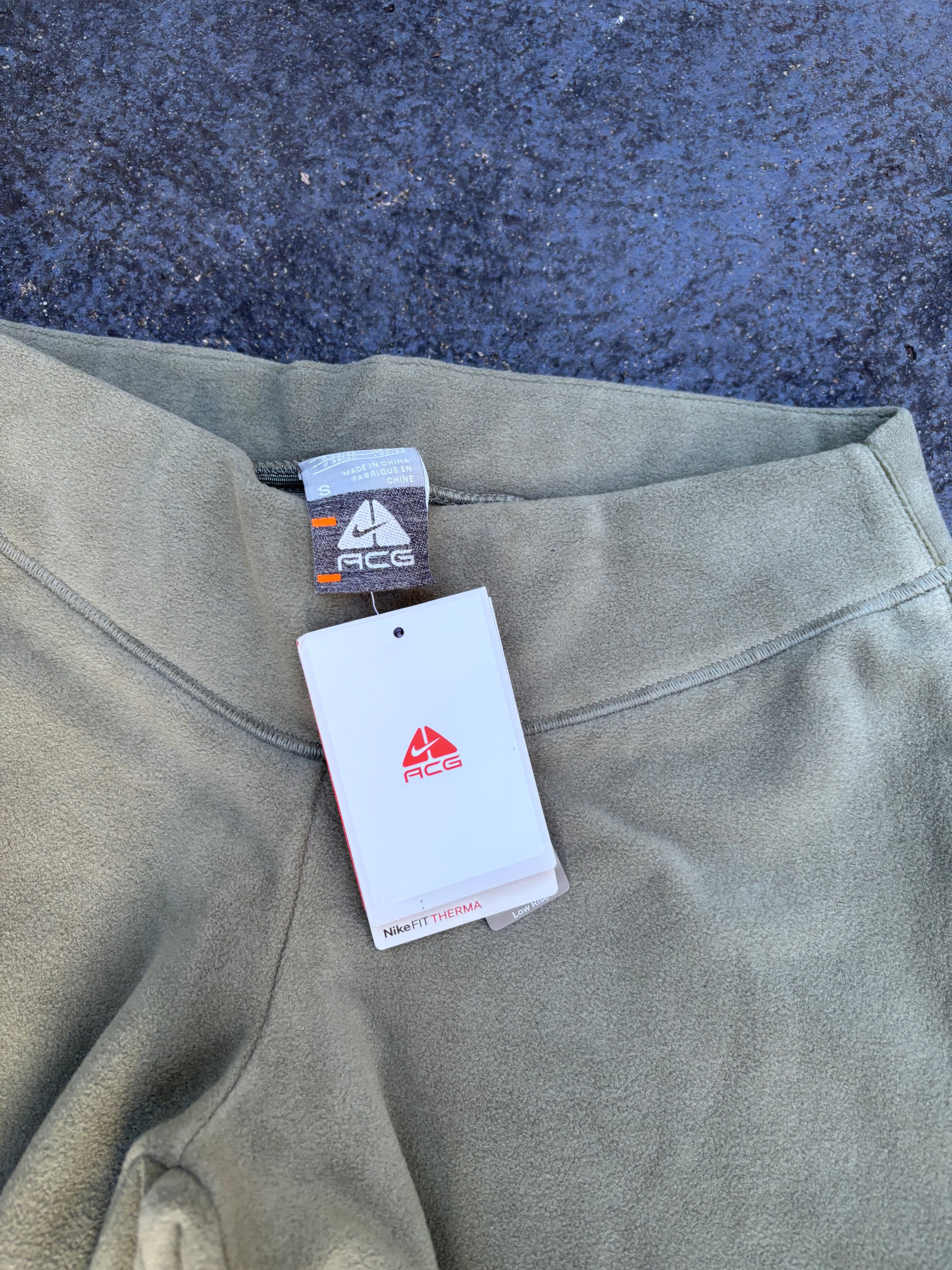 Vintage Y2K Nike ACG Track Pants Women’s S Green NWT Fleece Therma-Fit