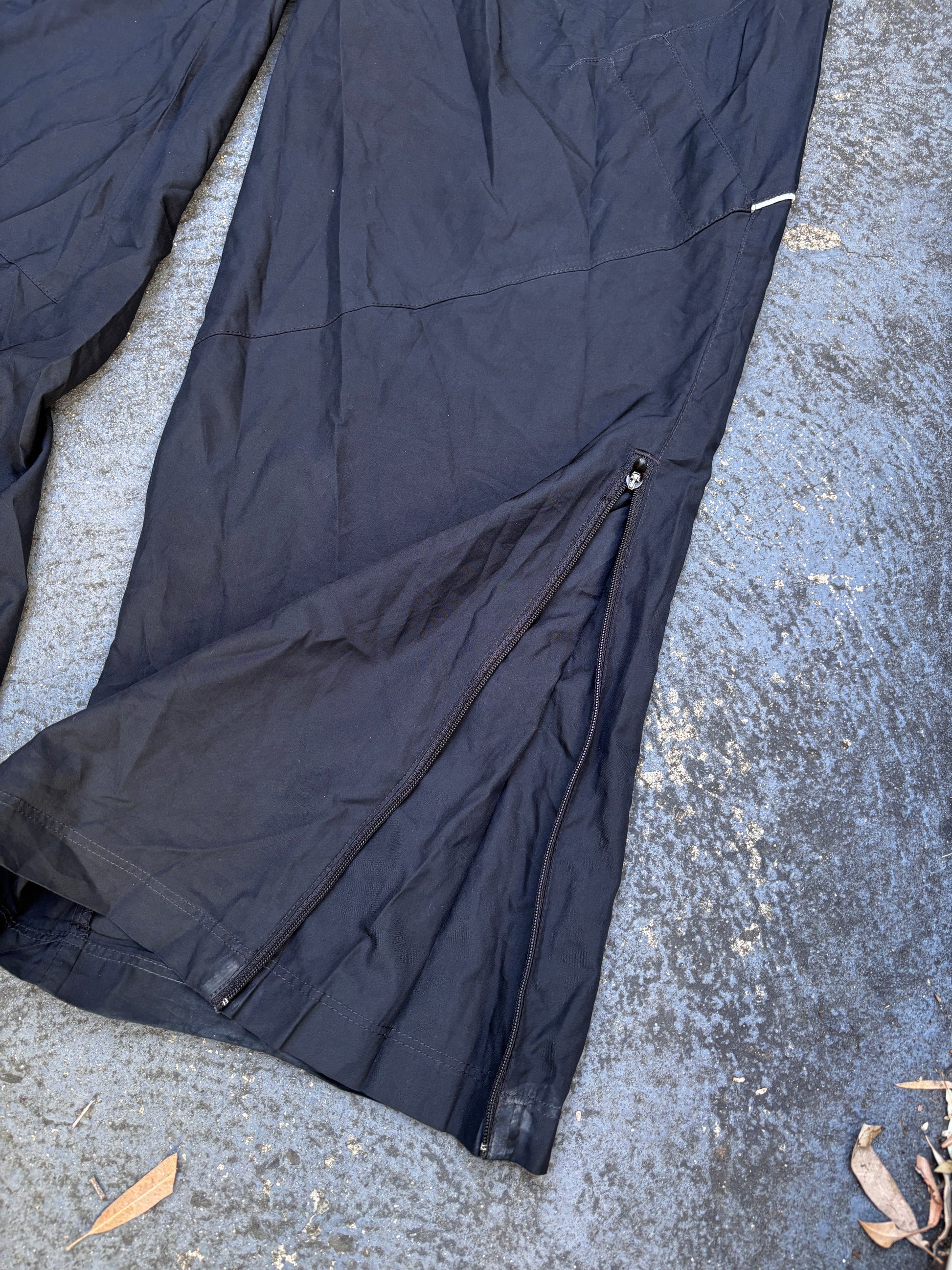 Nike Track Pants Size L Black White Swoosh Wide Leg Classic Nylon Windbreaker