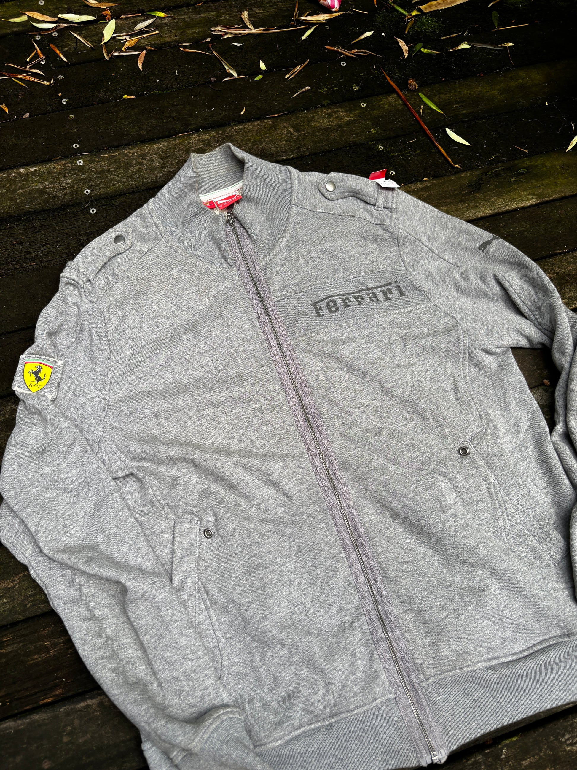 Y2K Ferrari x Puma Jacket Size L Grey