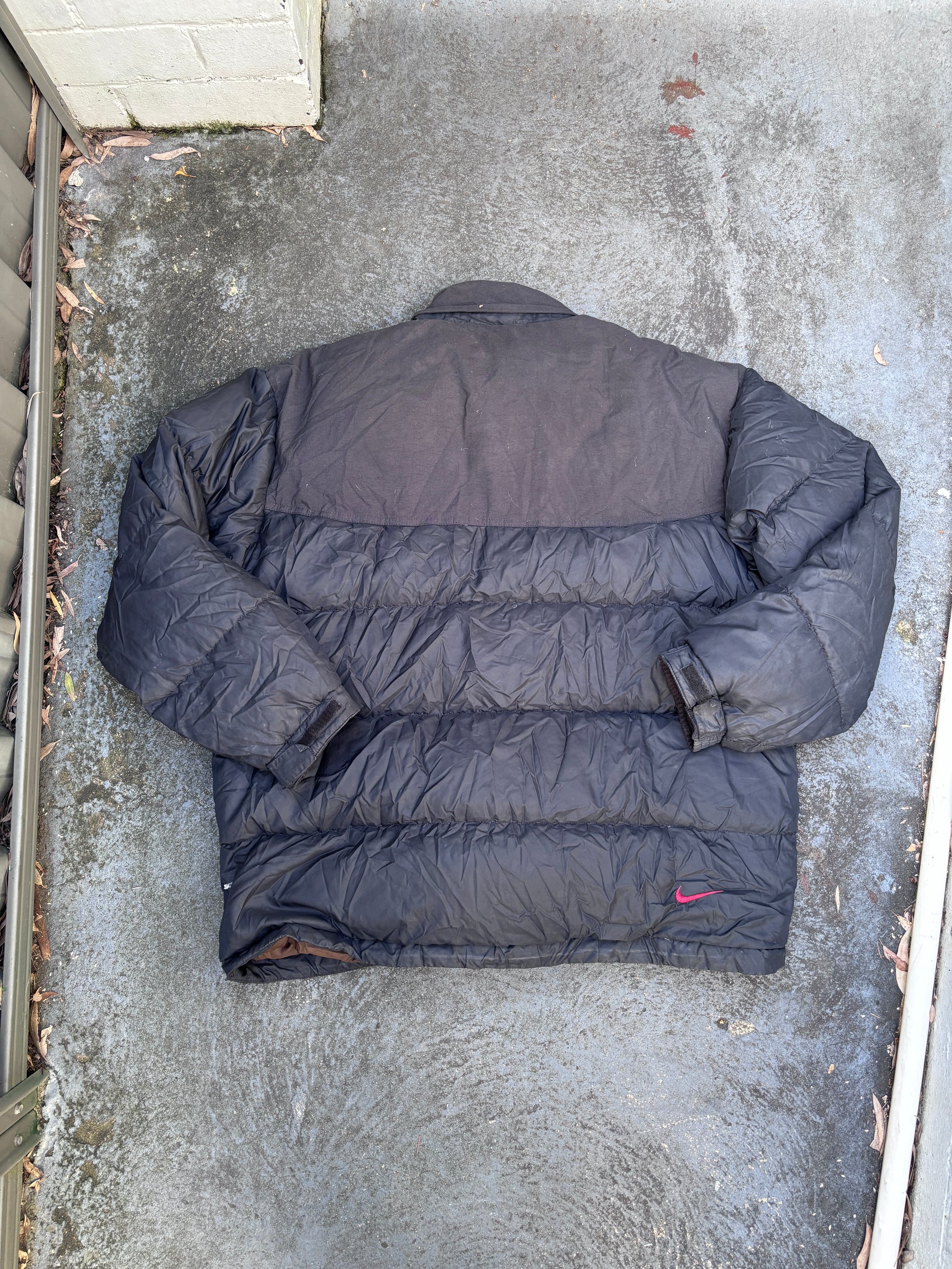 Vintage 90s Nike Down Puffer Jacket Size L Oversized Black Red Swoosh Full Zip