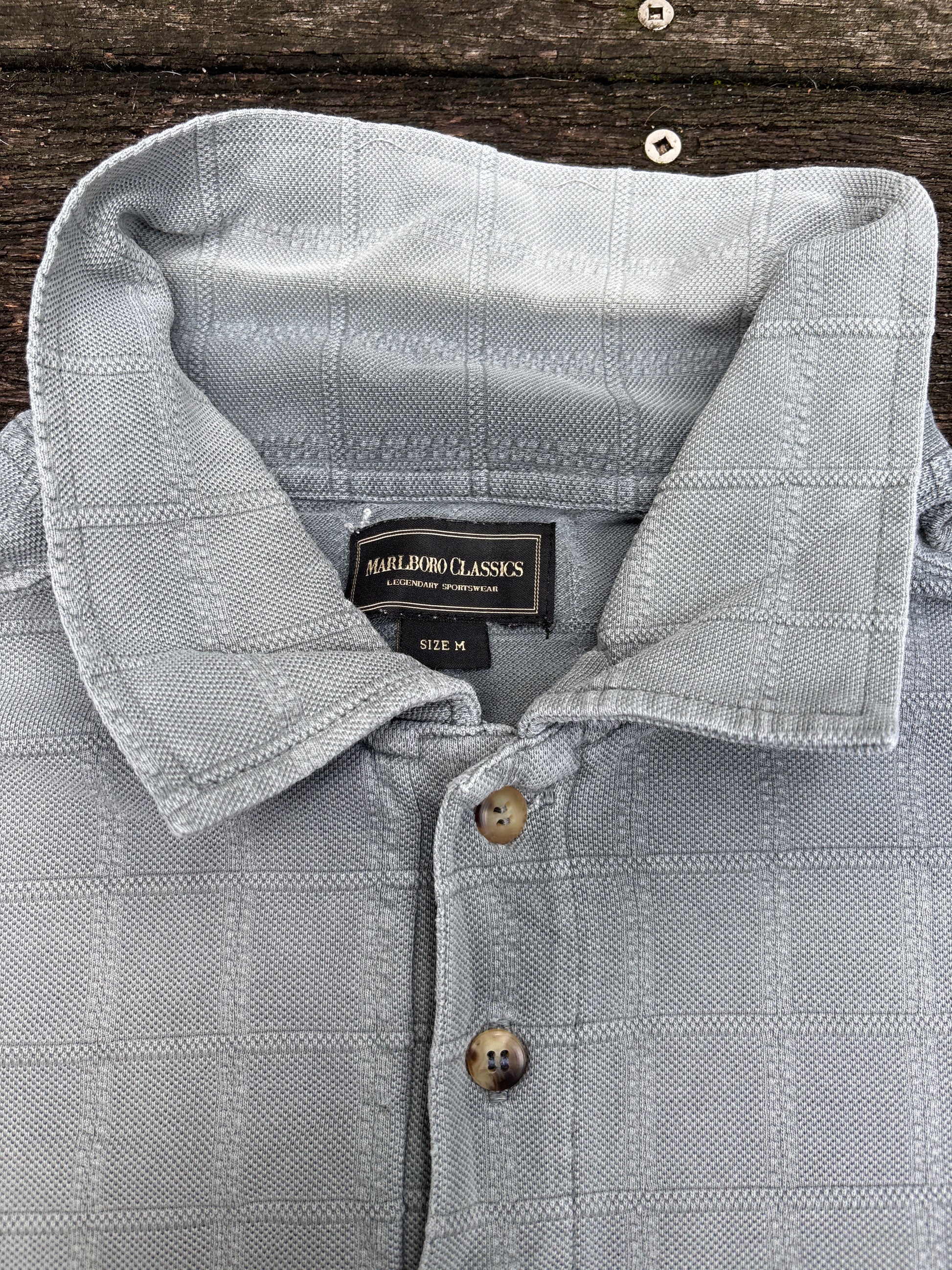 Vintage 90's Marlboro Man Logo Polo Size M Grey