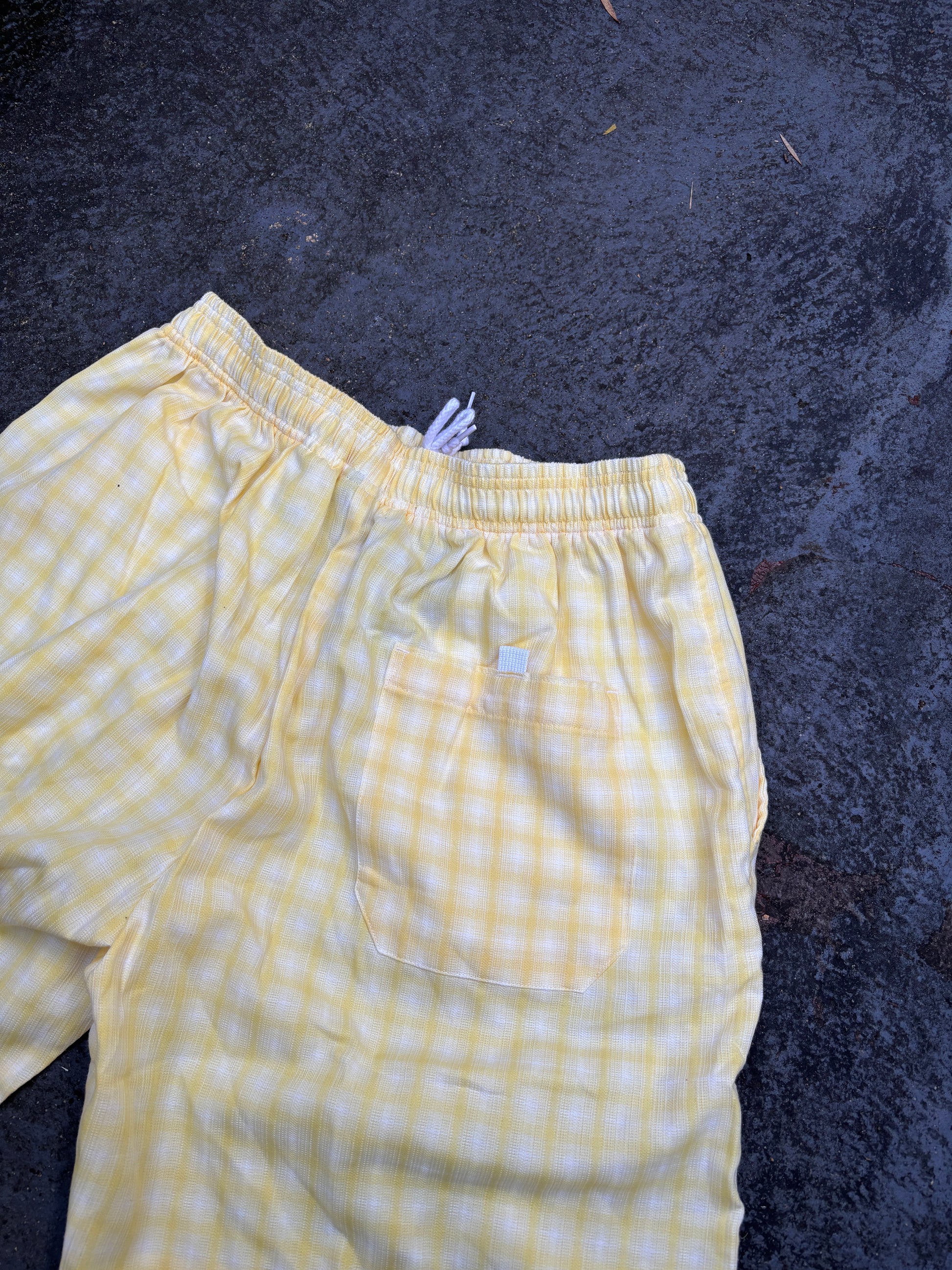 Vintage Y2K Nike Court Shorts Size M Yellow White Check NWT Deadstock