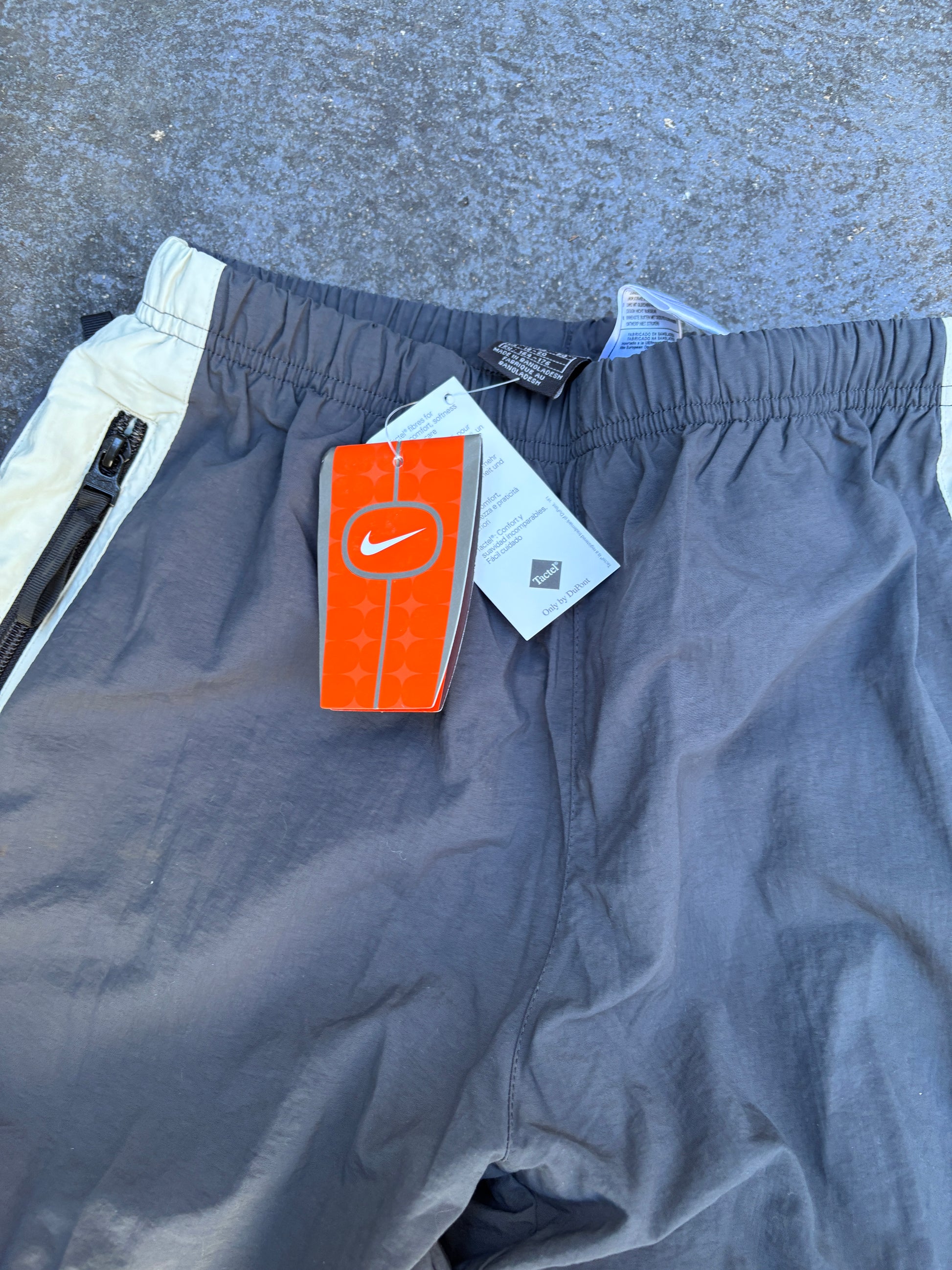 Vintage Y2K Nike Track Pants Women’s S Grey Cream Detail Nylon Wide Leg Windbreakers