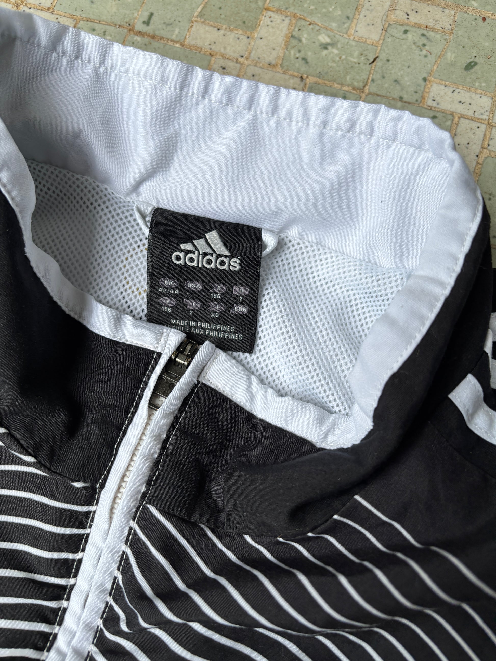 Vintage ADIDAS Jacket Size L Y2K FC Taxi Duisburg Football