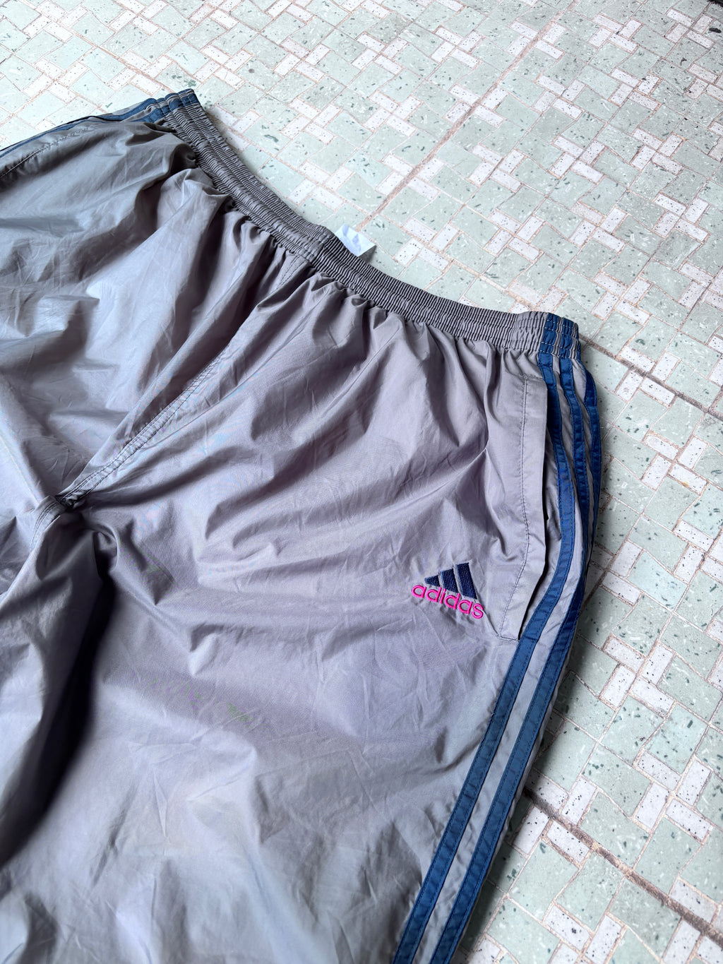 Vintage Adidas Nylon Track Pants – Grey XXL Y2K Windbreaker Wide Leg Cuffed