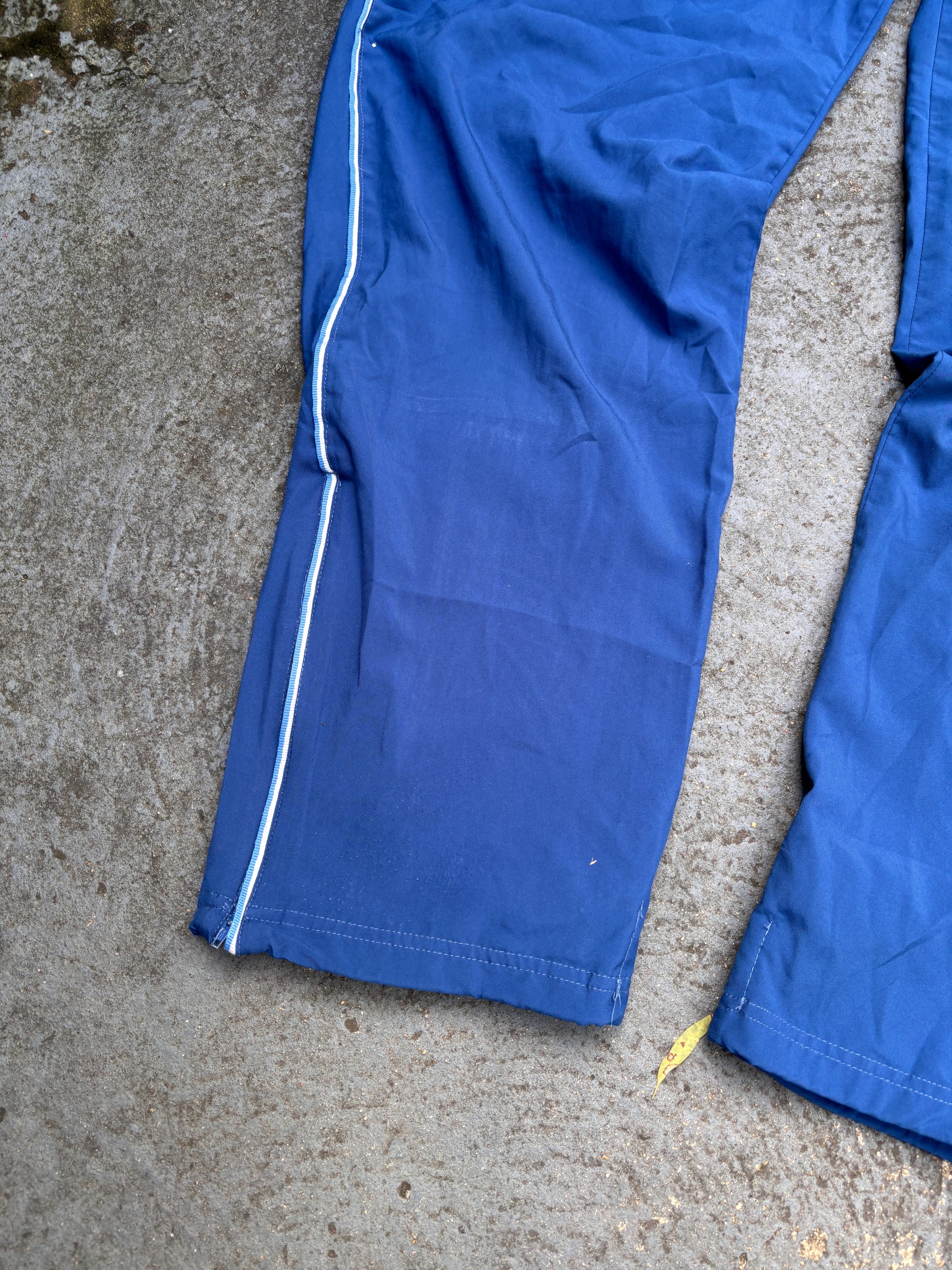 Vintage Y2K Nike Tracksuit Set Size XL White Blue Detail Jacket Blue Track Pants