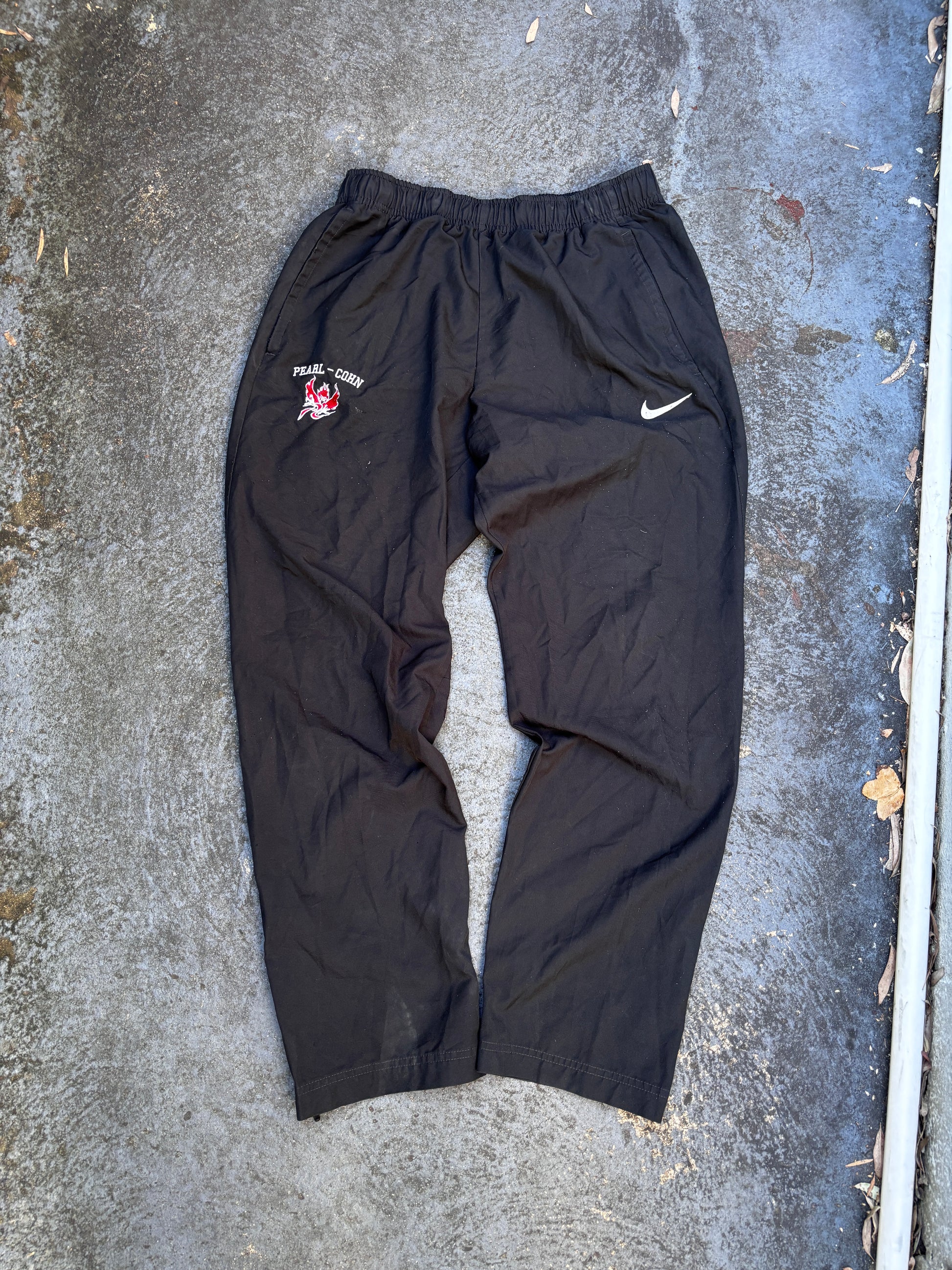 Nike Track Pants Size M Black Embroidered High School Track Classic Windbreakers